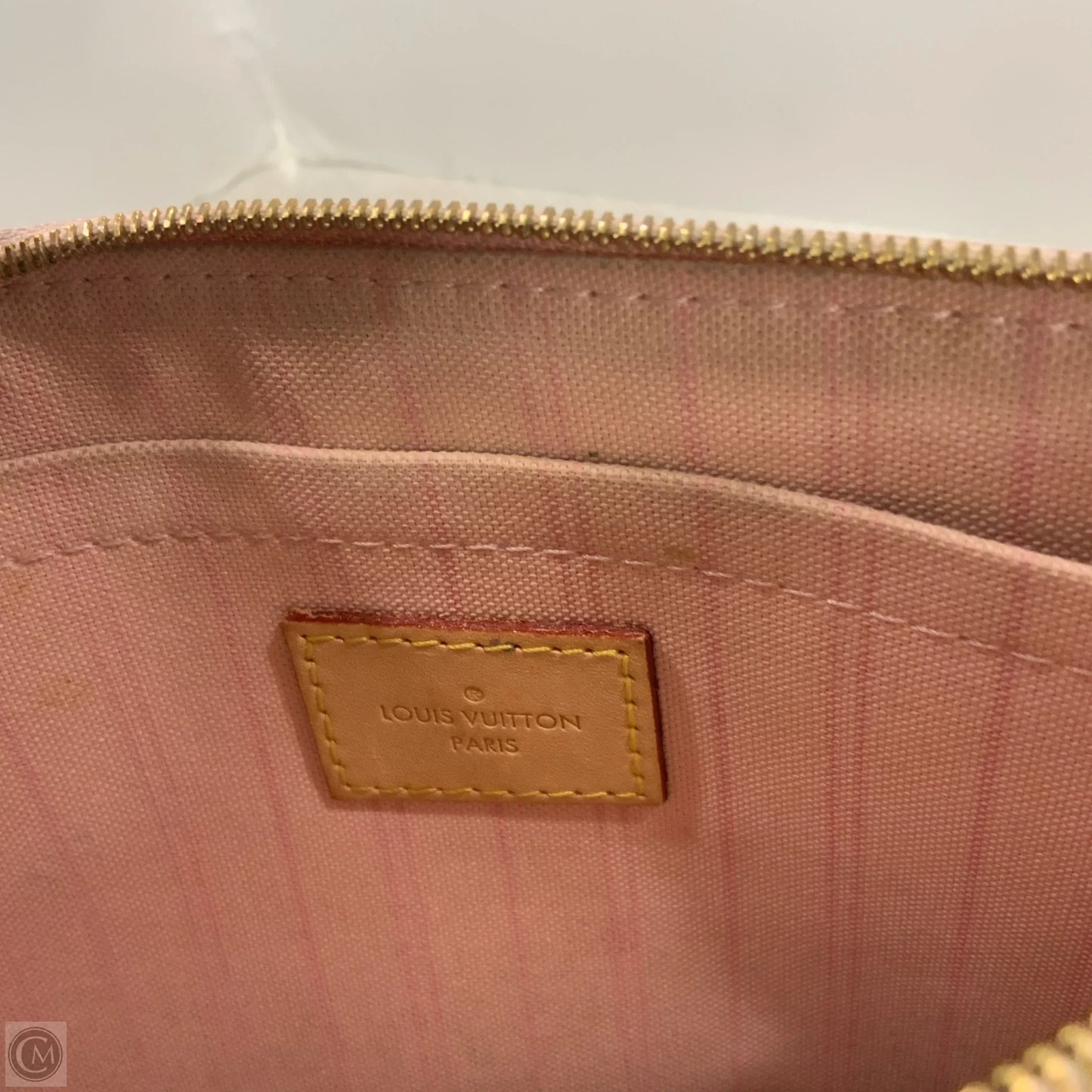 Wristlet Luxury Designer By Louis Vuitton, Size: Large