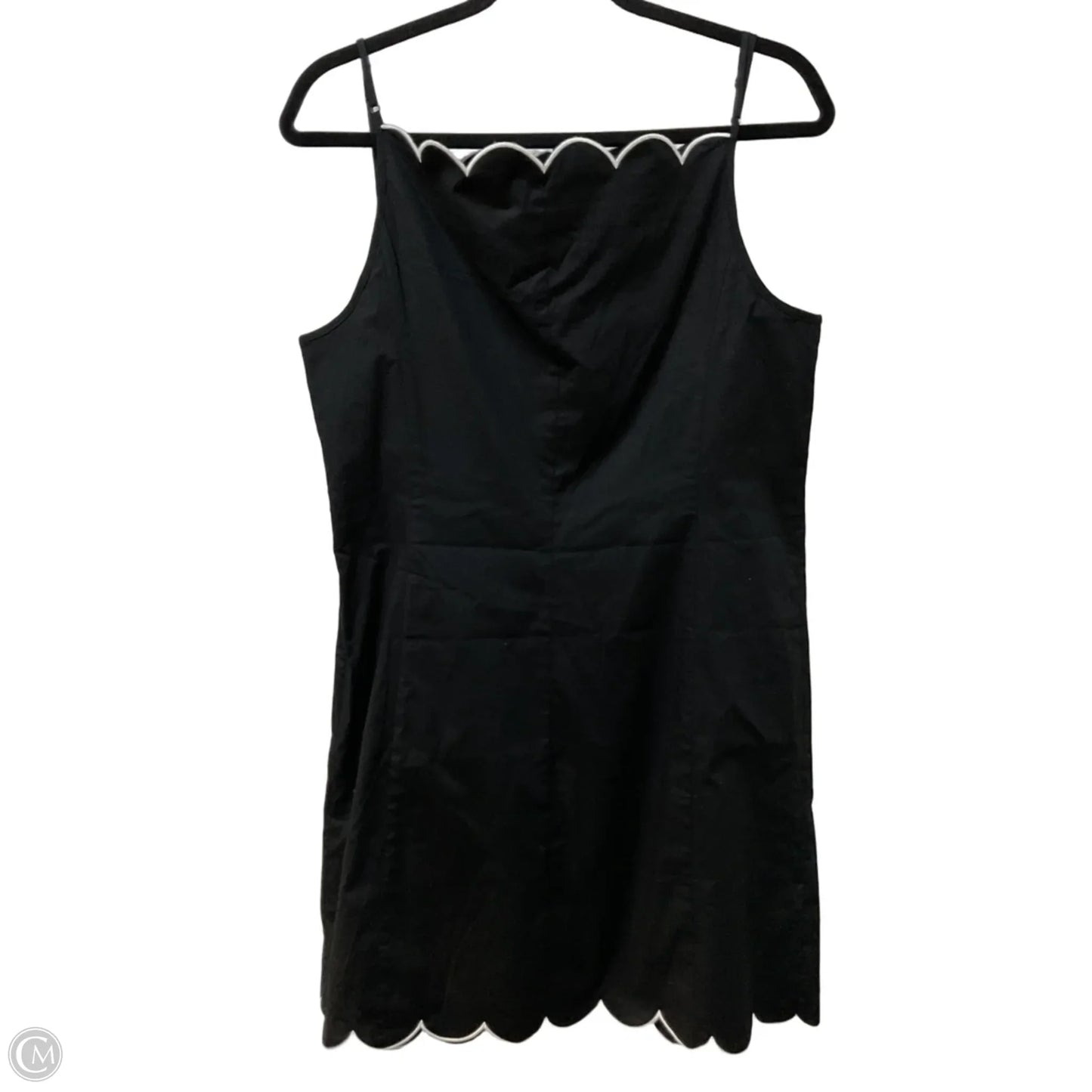Dress Casual Short By Clothes Mentor In Black & White, Size: L