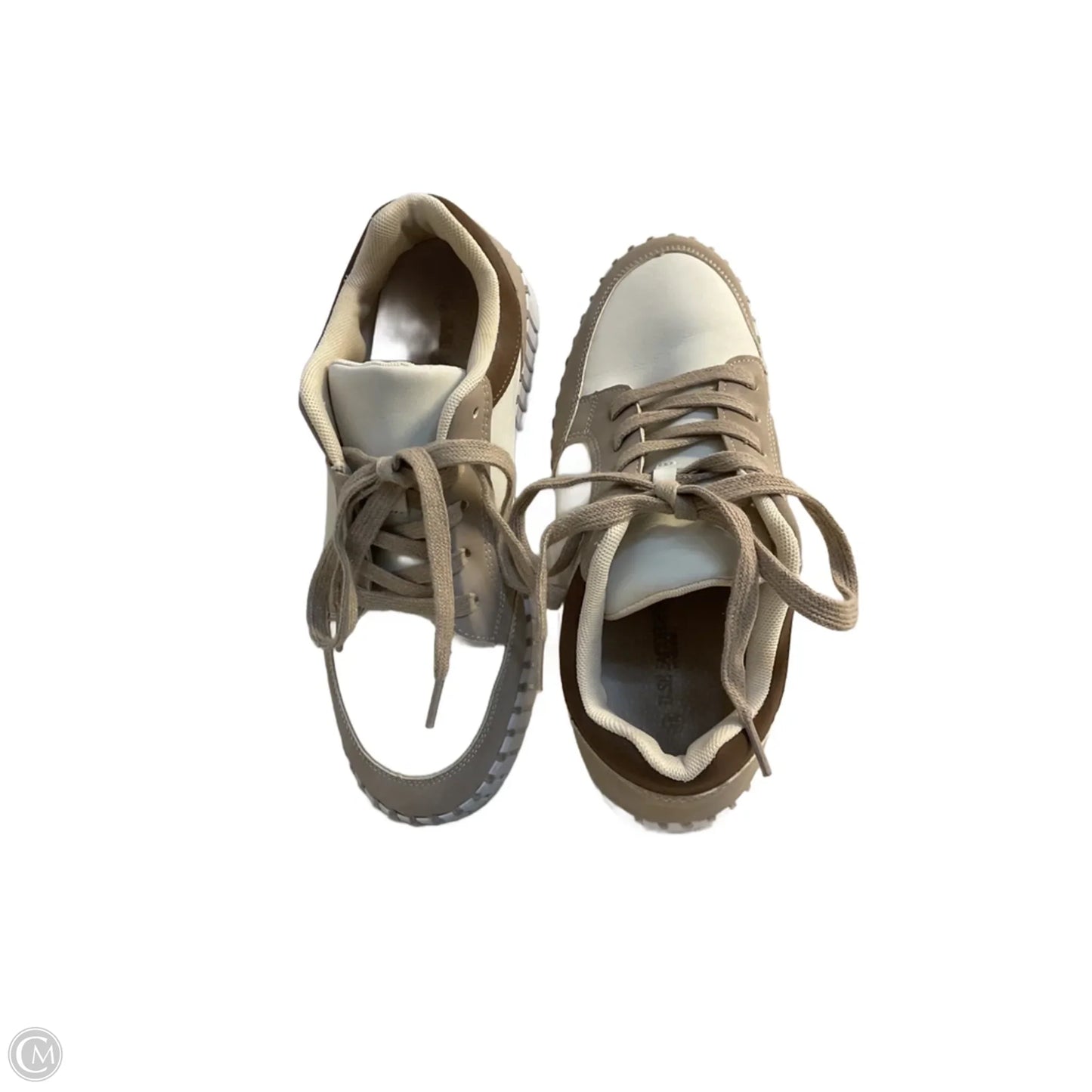 Shoes Sneakers By Clothes Mentor In Cream & Tan, Size: 7.5