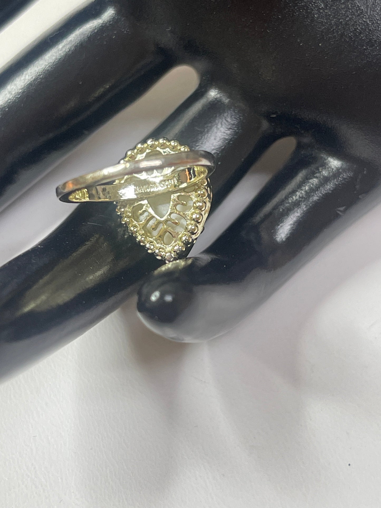 Ring Statement By Kendra Scott Size: 5