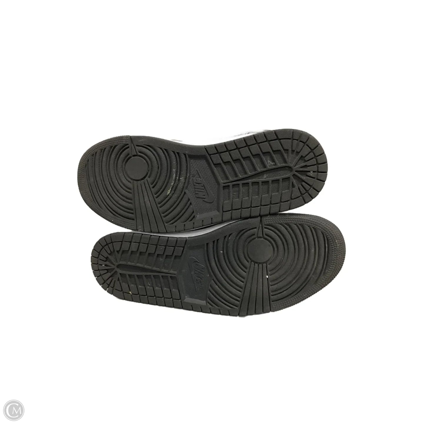 Shoes Sneakers By Nike In Black & Silver, Size: 8.5