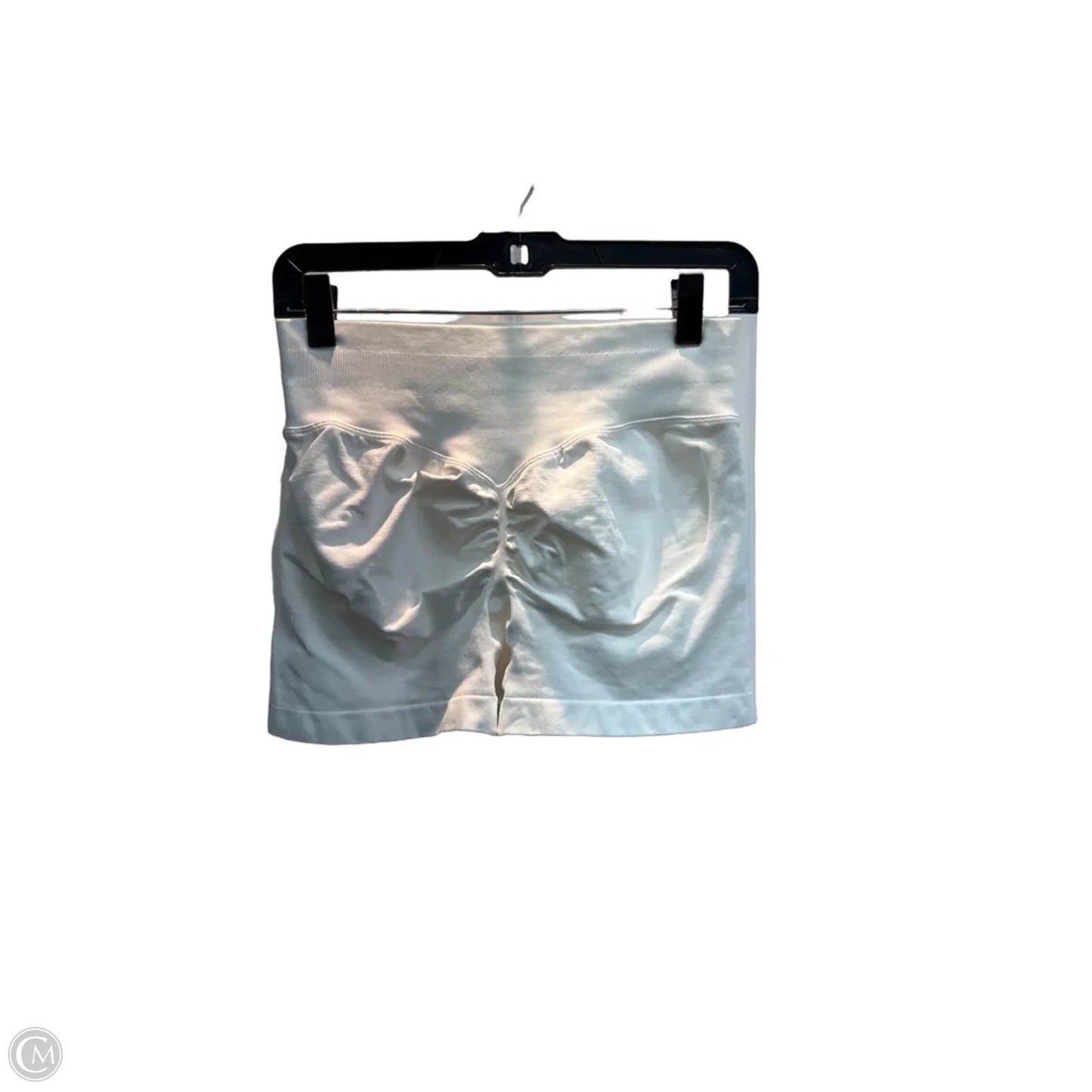 Athletic Shorts By Clothes Mentor In White, Size: M