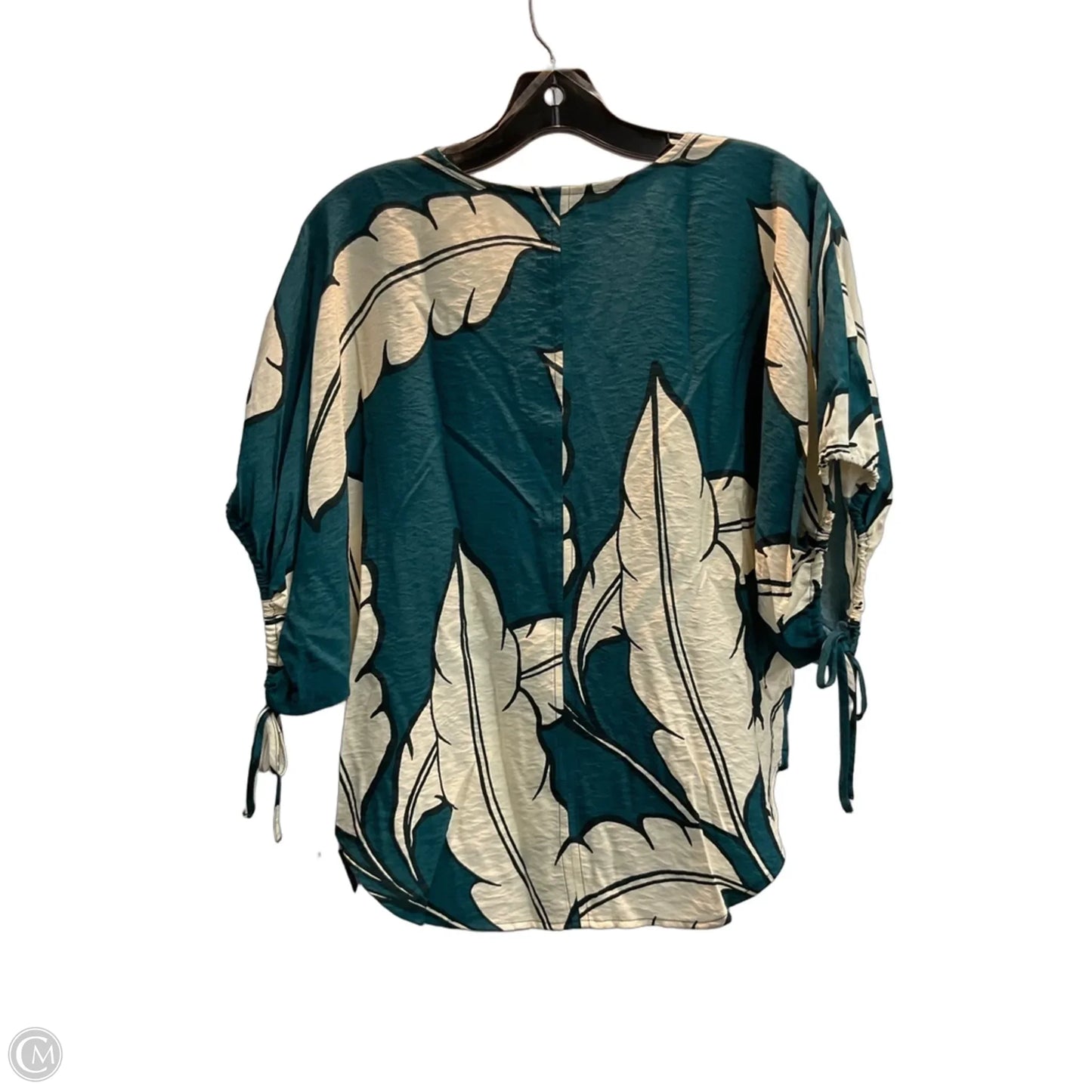 Top Short Sleeve By Worthington In Cream & Green, Size: M
