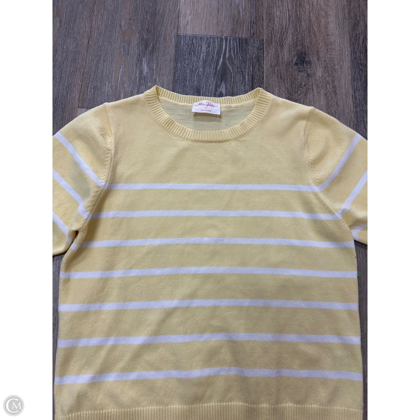 Top Short Sleeve By Allie Rose In Yellow, Size: S