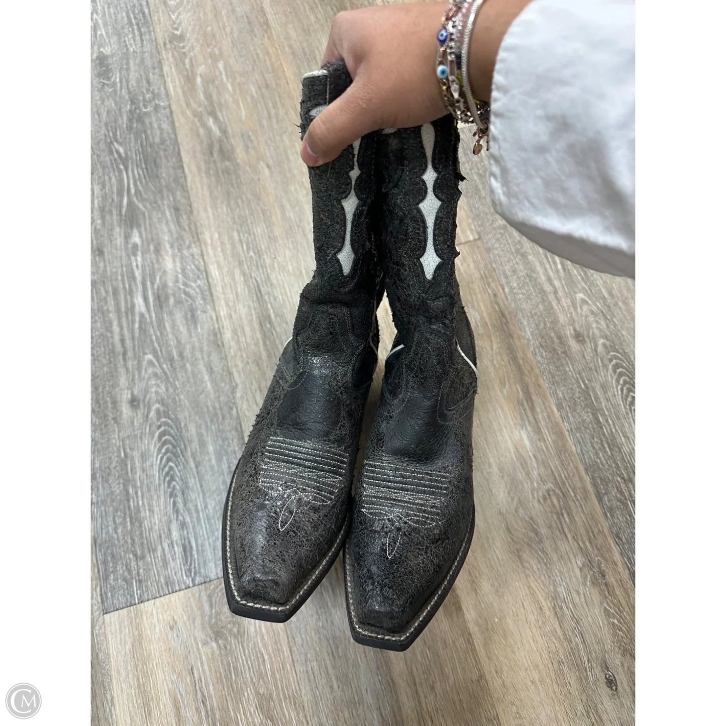 Boots Western By Ariat In Black, Size: 7.5
