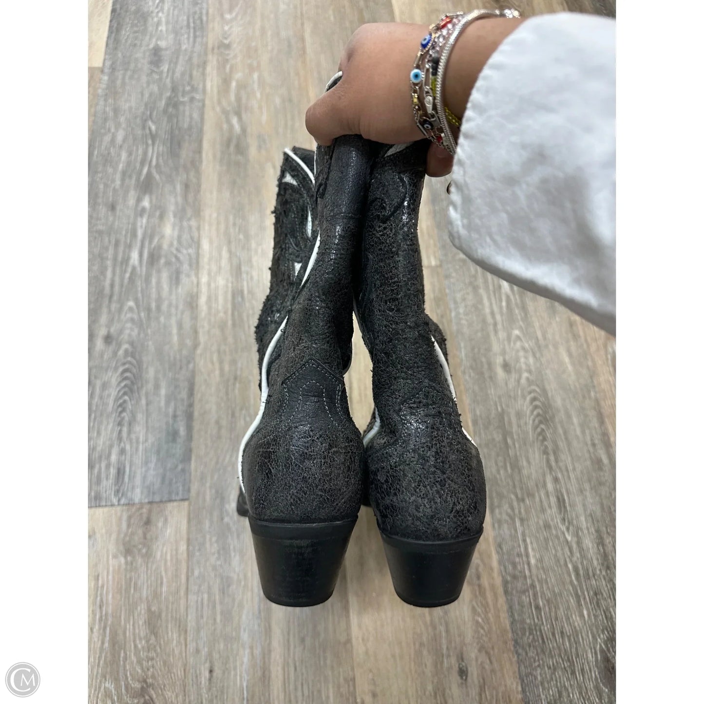 Boots Western By Ariat In Black, Size: 7.5