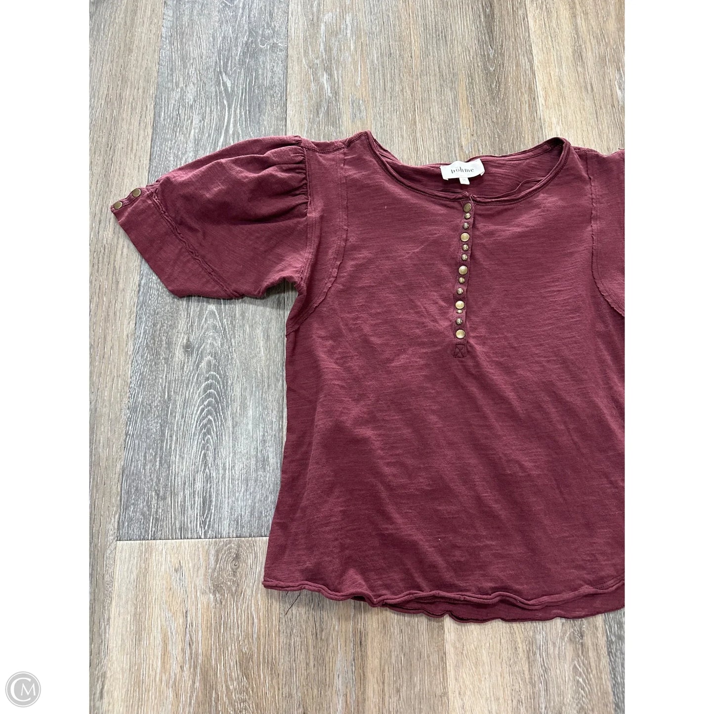 Top Short Sleeve By Bohme In Red, Size: M