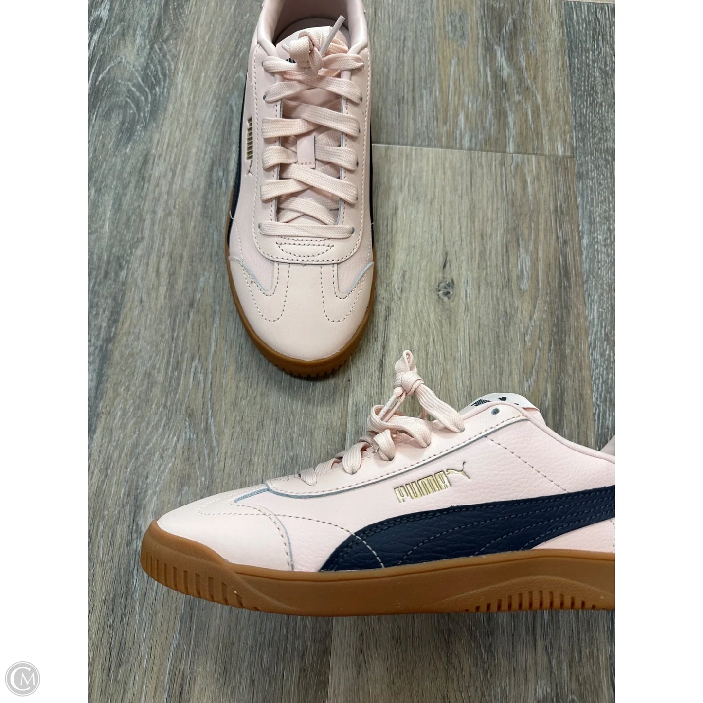 Shoes Sneakers By Puma In Pink, Size: 8.5