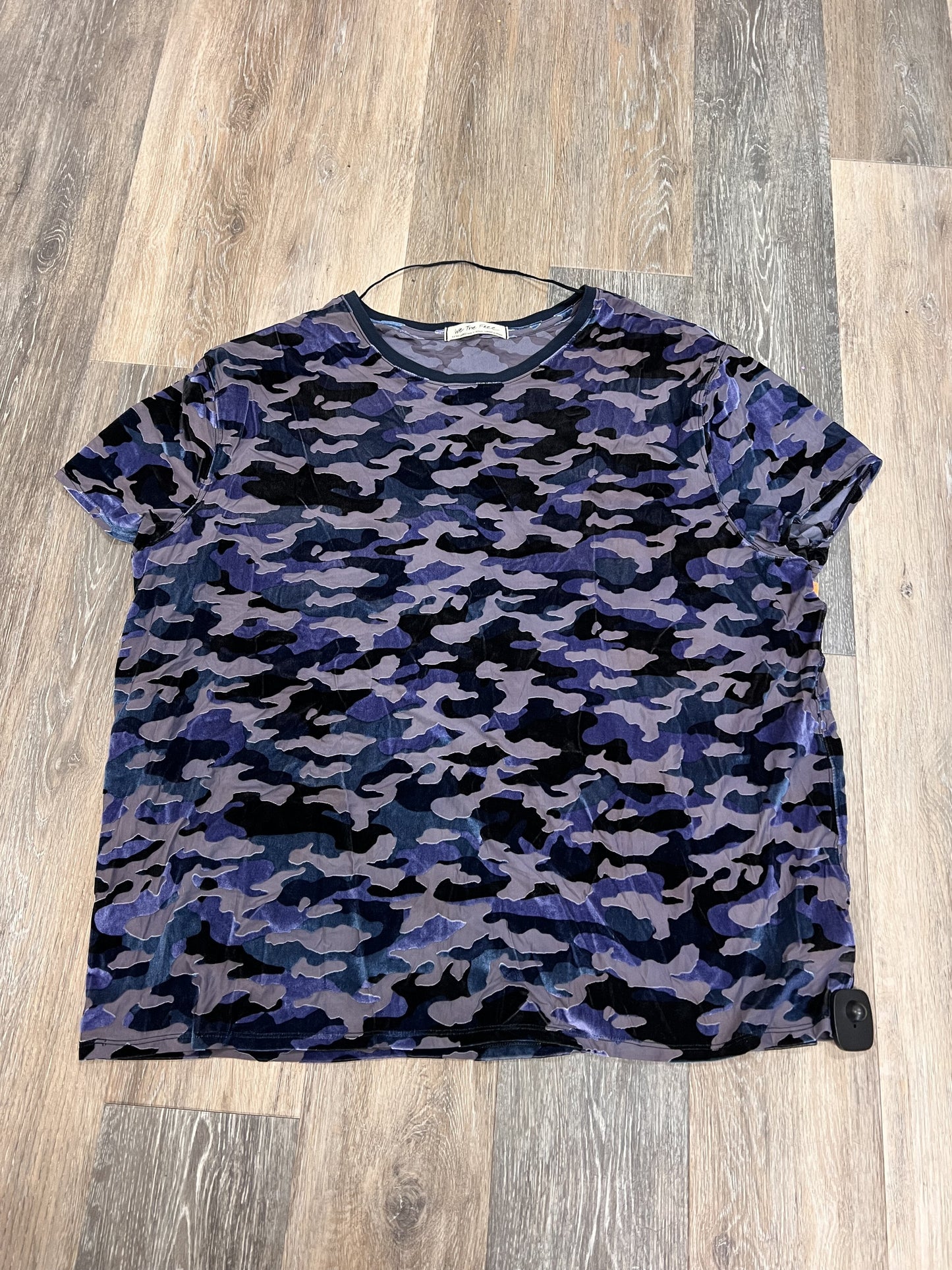 Top Short Sleeve By We The Free Size: Xl