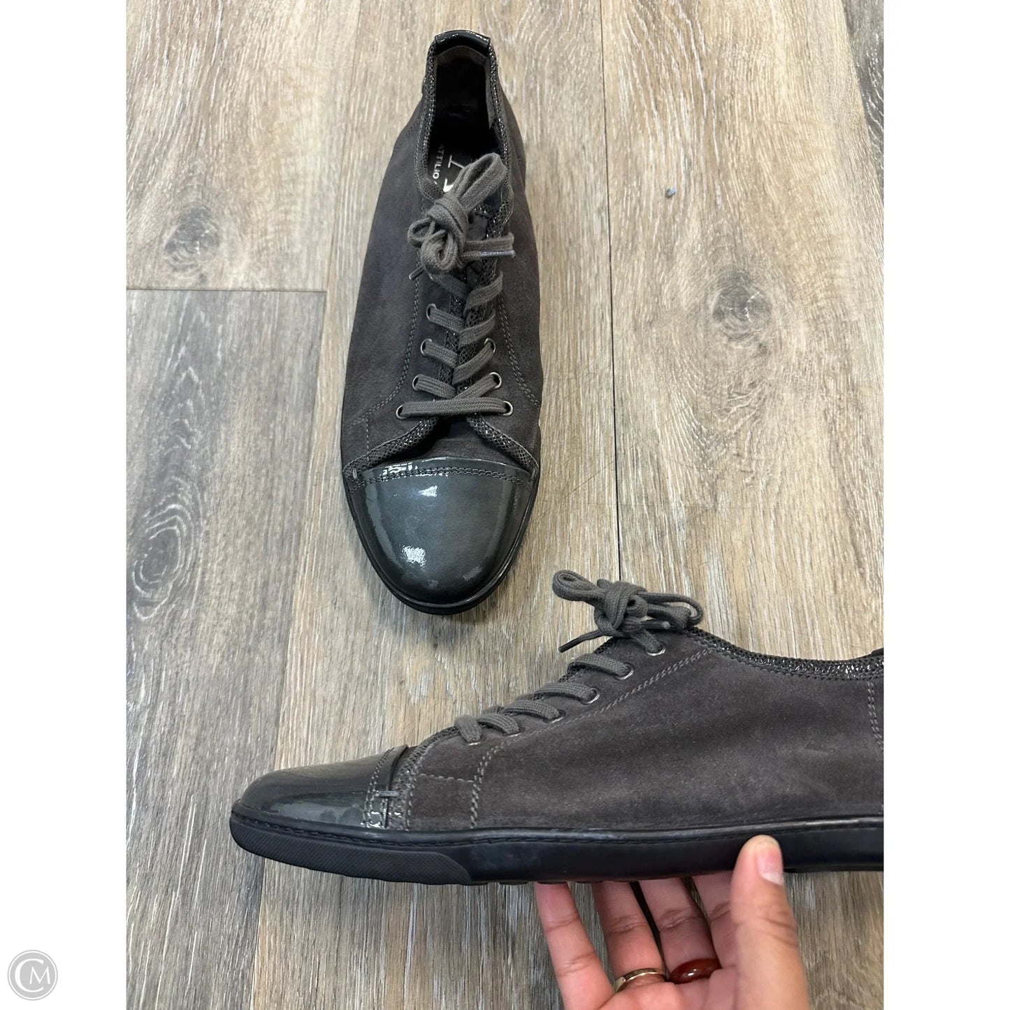 Shoes Sneakers By Agl In Grey, Size: 9