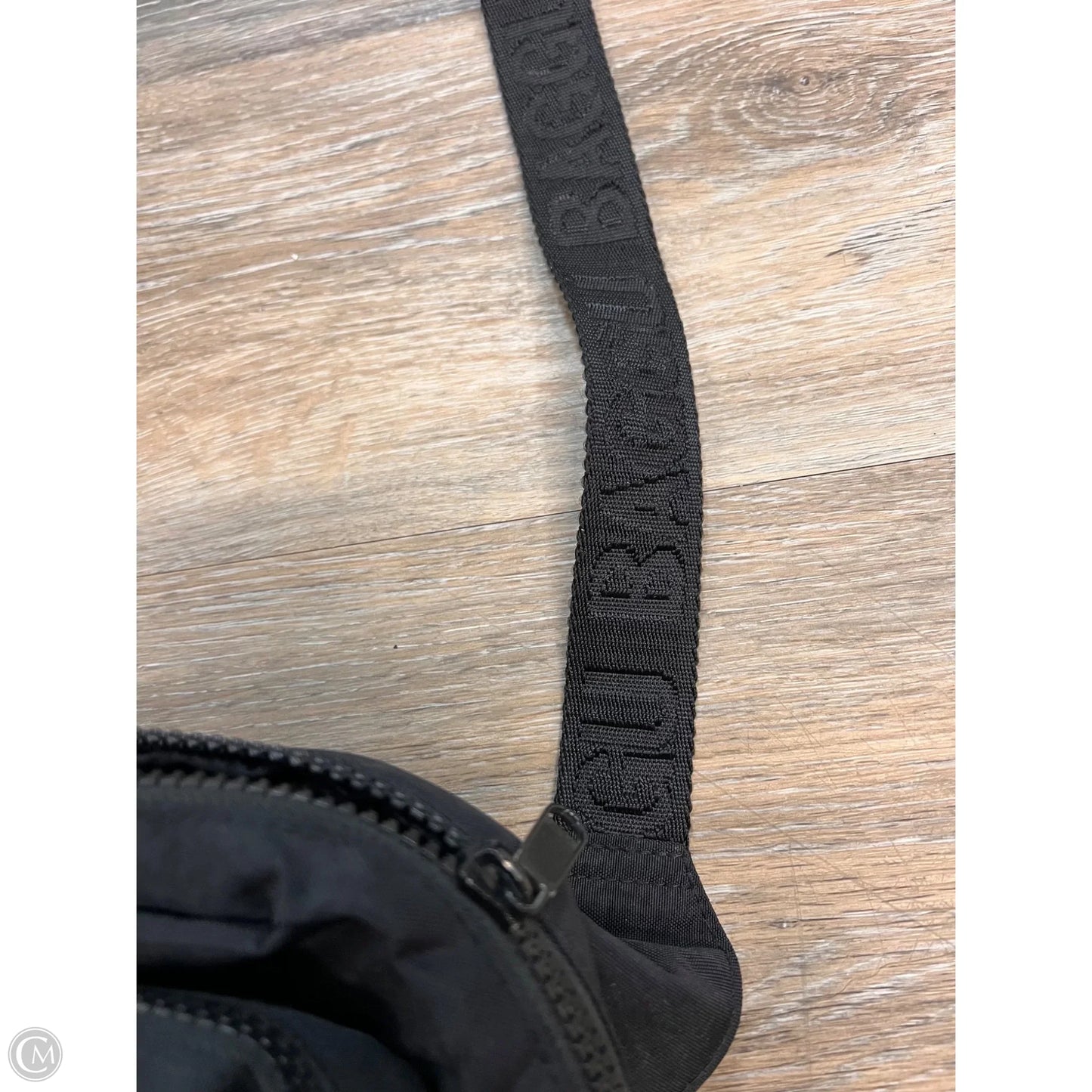 Belt Bag By Baggu, Size: Small