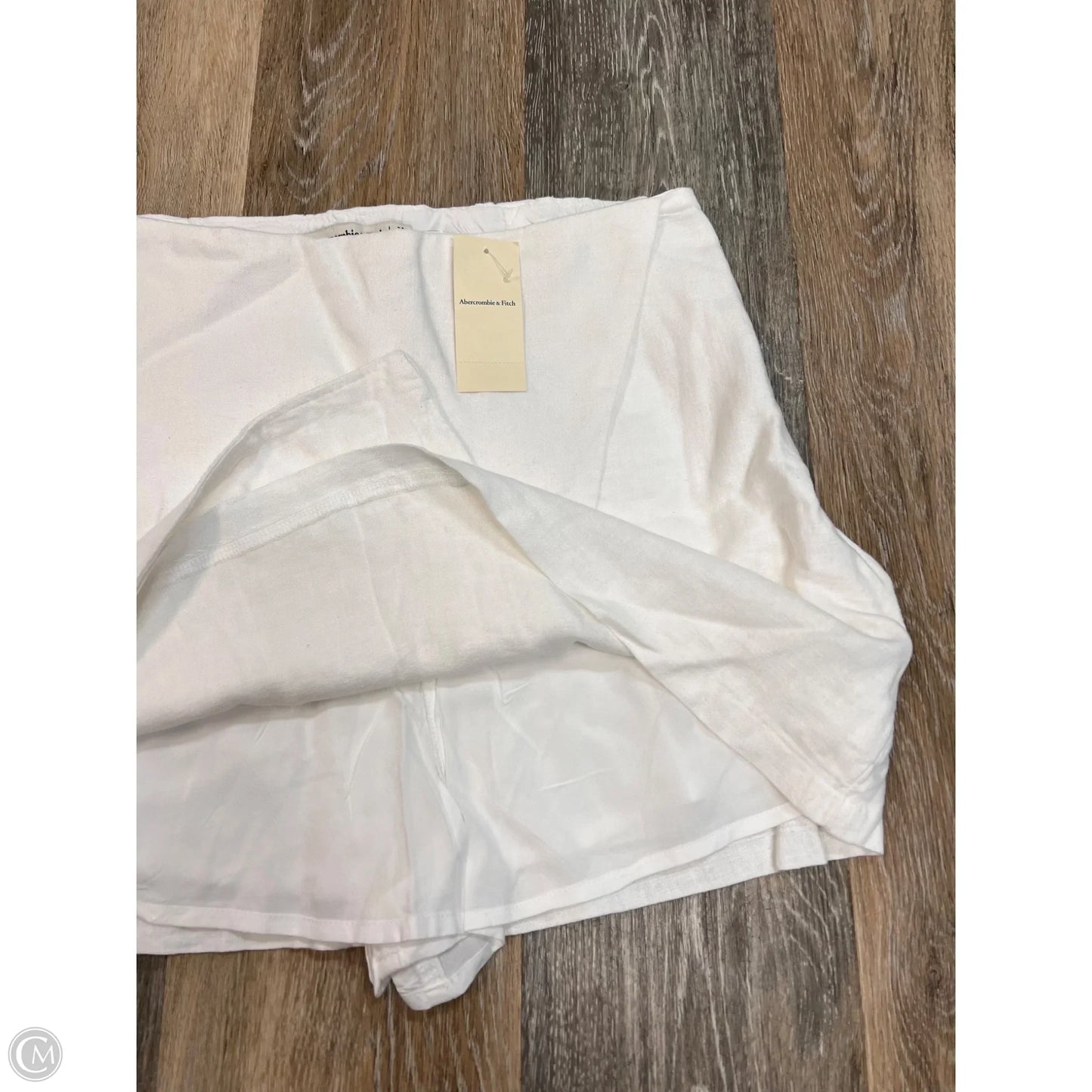 Skort Mini & Short By Abercrombie And Fitch In White, Size: M