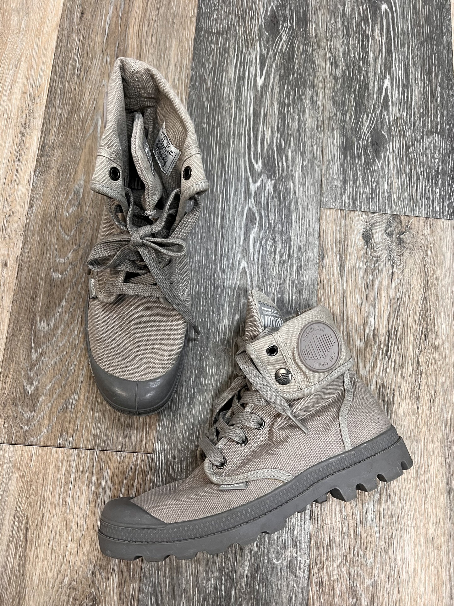 Boots Ankle Heels By Palladium Size: 8.5