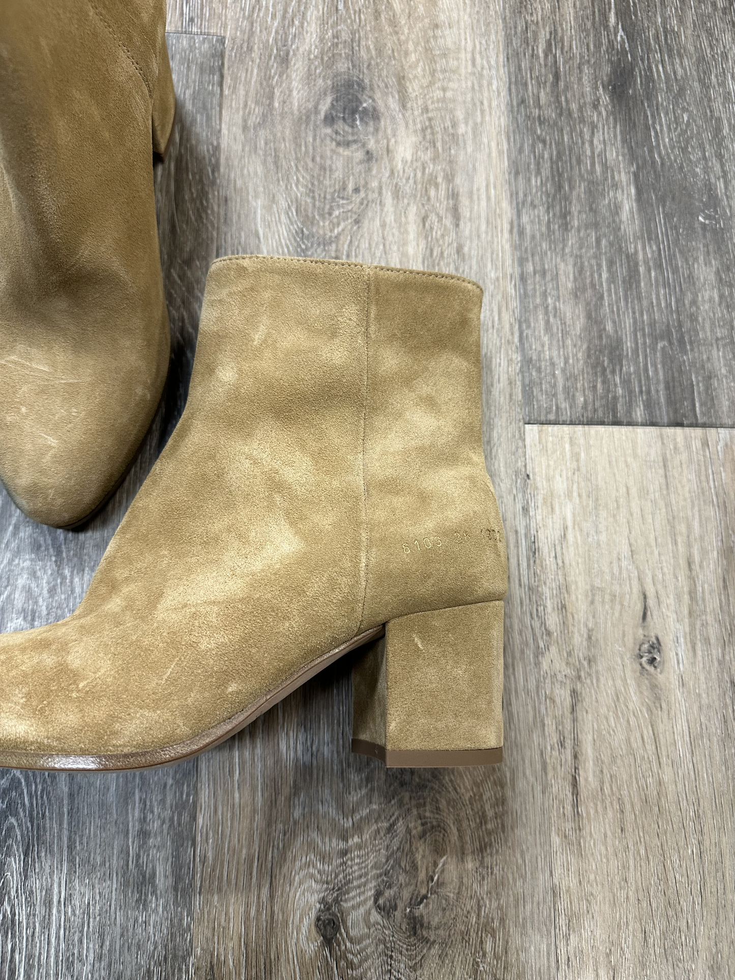 Boots Ankle Heels By Common Projects Size: 8