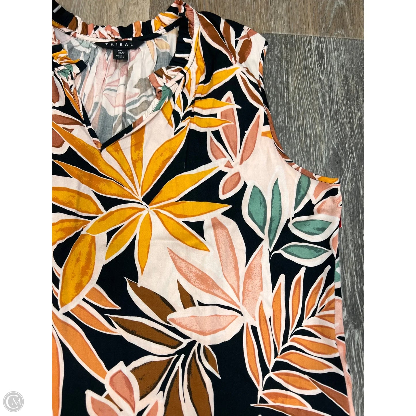 Top Sleeveless By Tribal In Multi-colored, Size: L