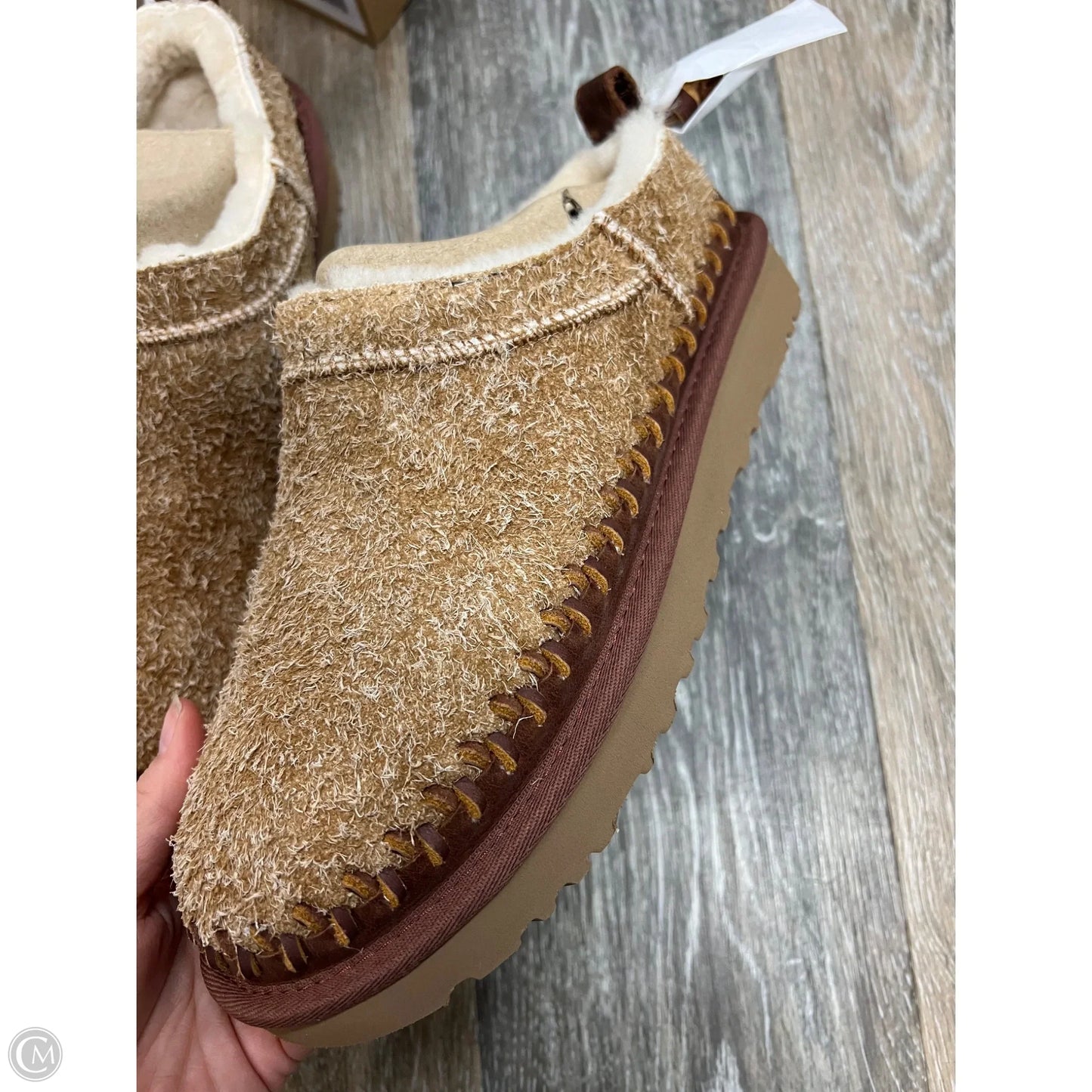 Slippers Designer By Ugg In Brown, Size: 7