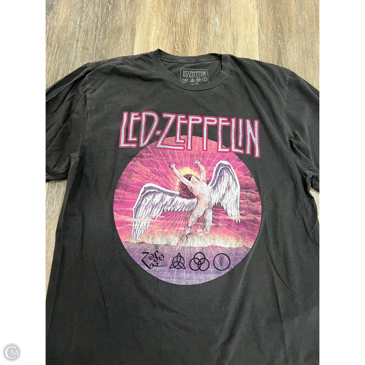Top Short Sleeve By Life Clothing In Grey, Size: L