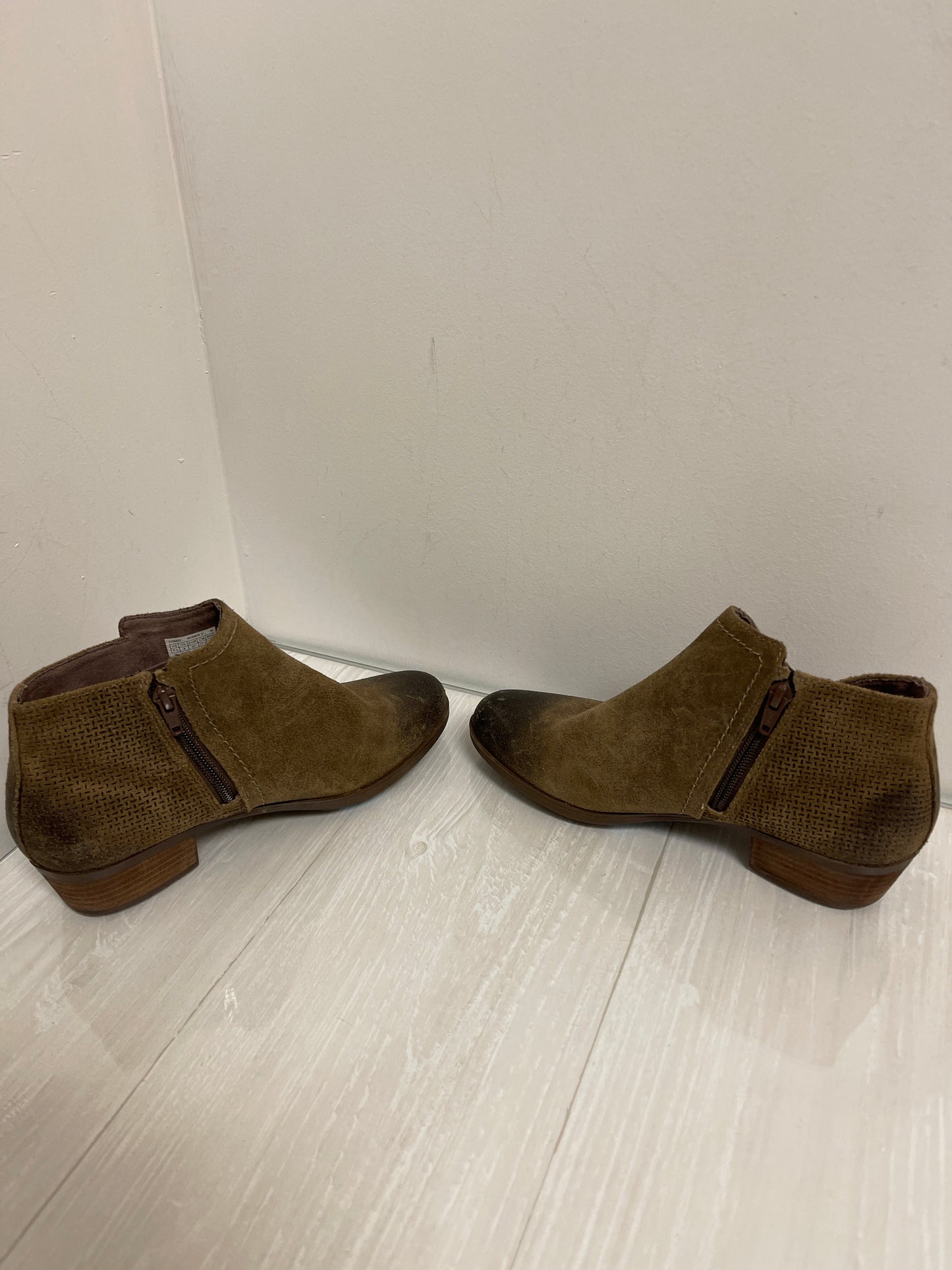 Boots Ankle Heels By Rockport In Brown, Size: 6.5