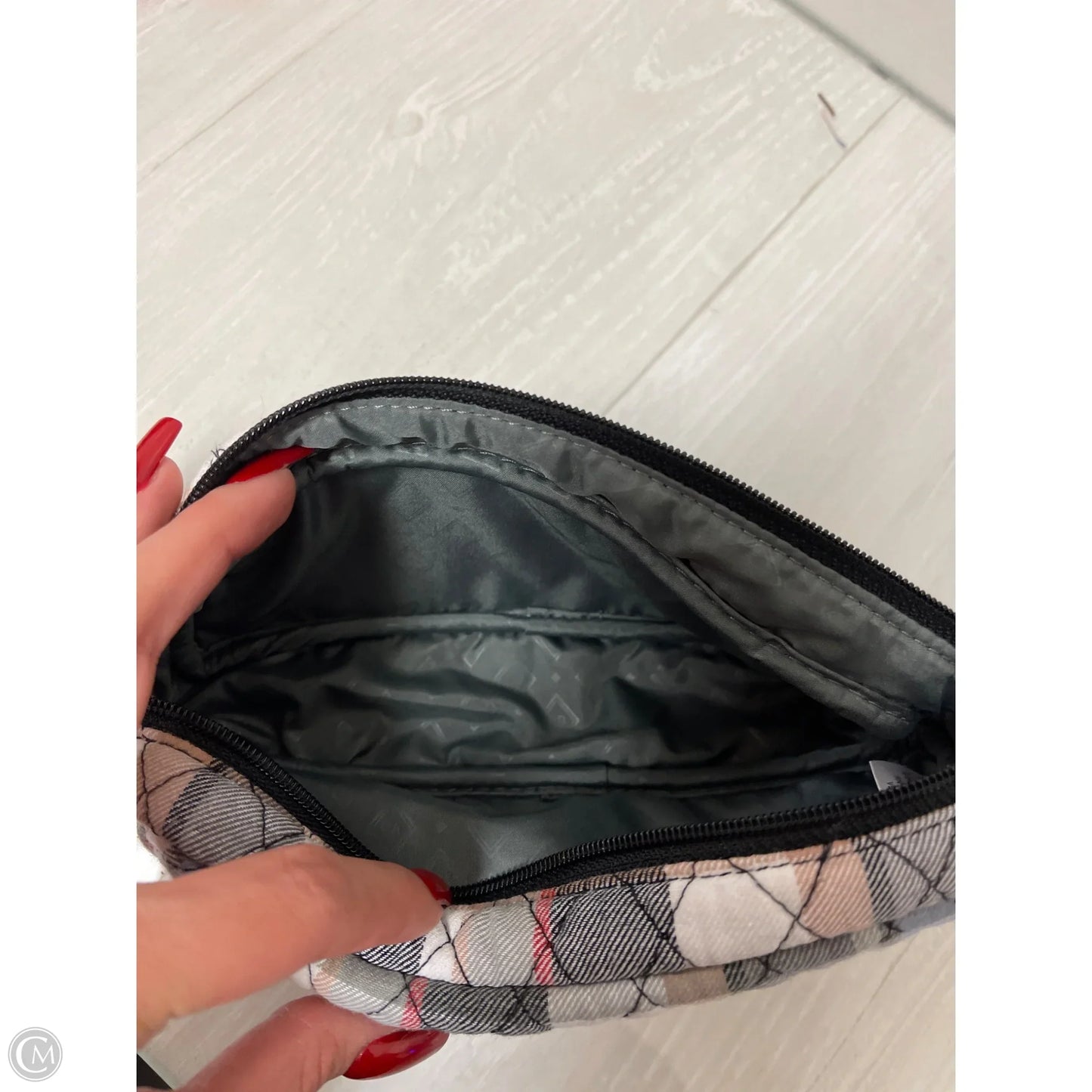 Makeup Bag By Vera Bradley, Size: Medium