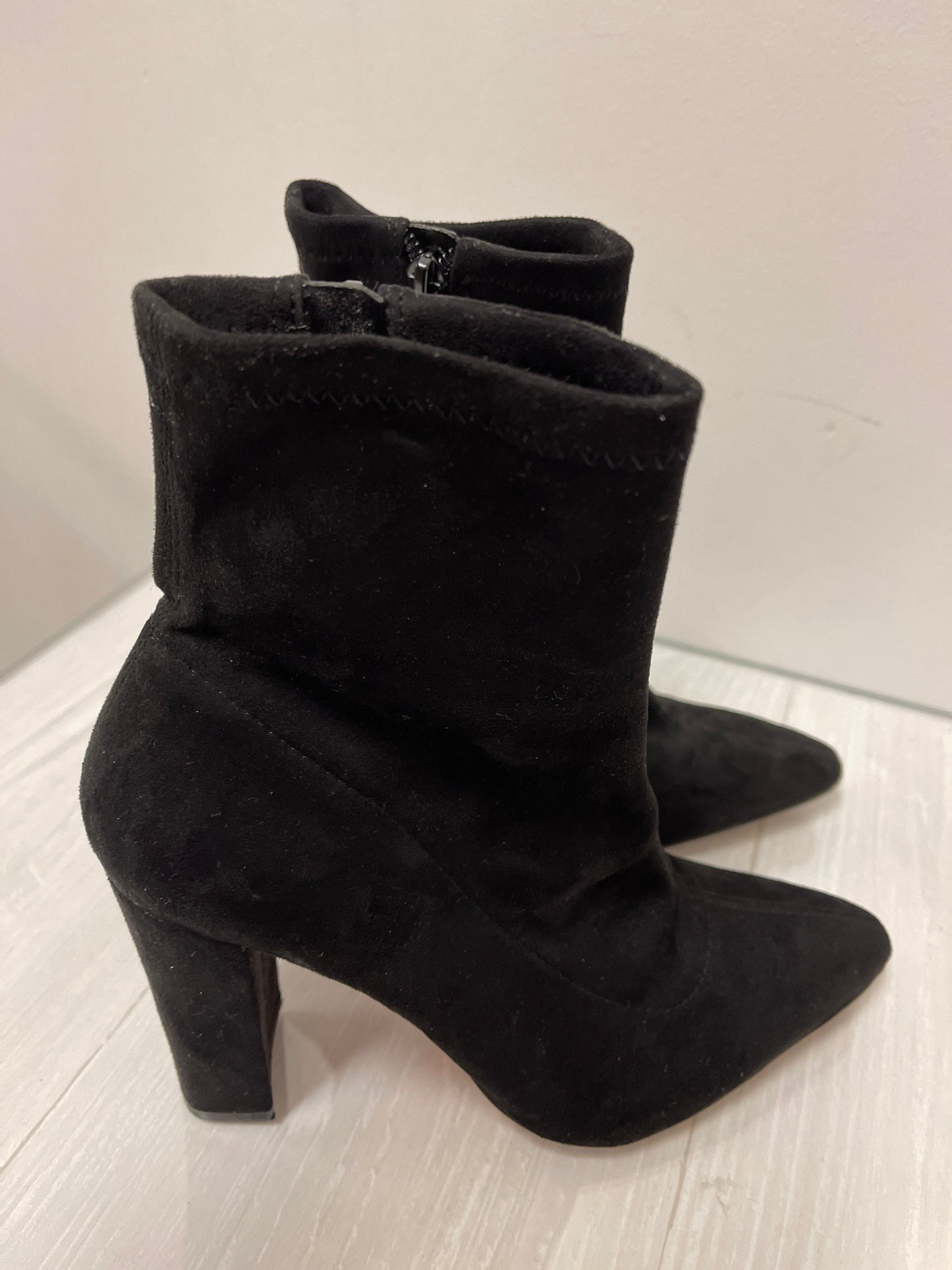 Boots Ankle Heels By Aldo In Black, Size: 7.5