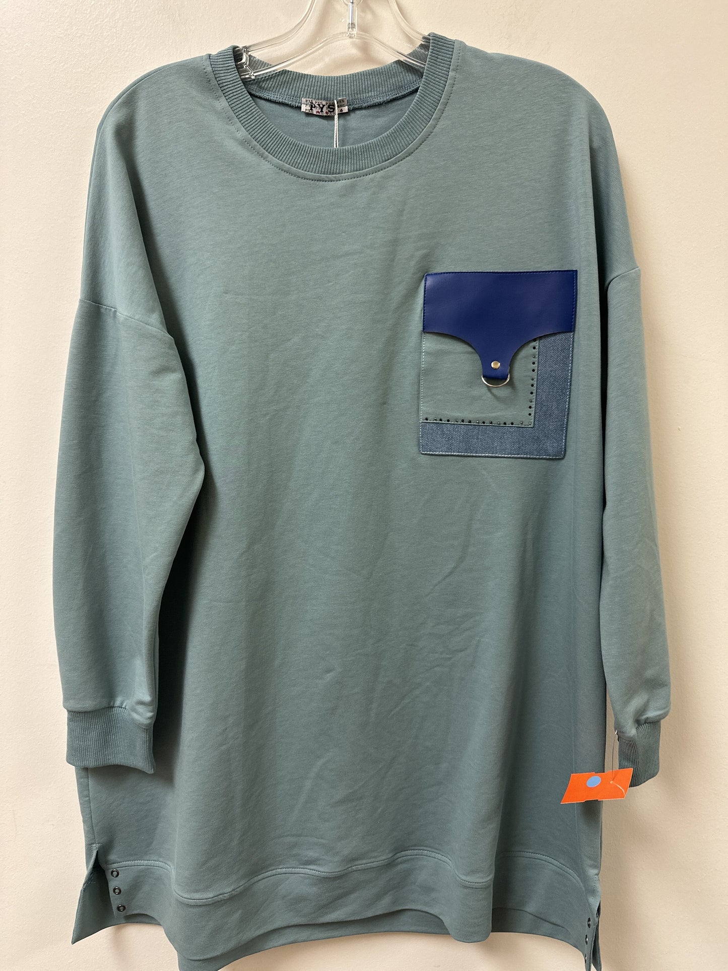 Top Long Sleeve By Clothes Mentor Size: Xl