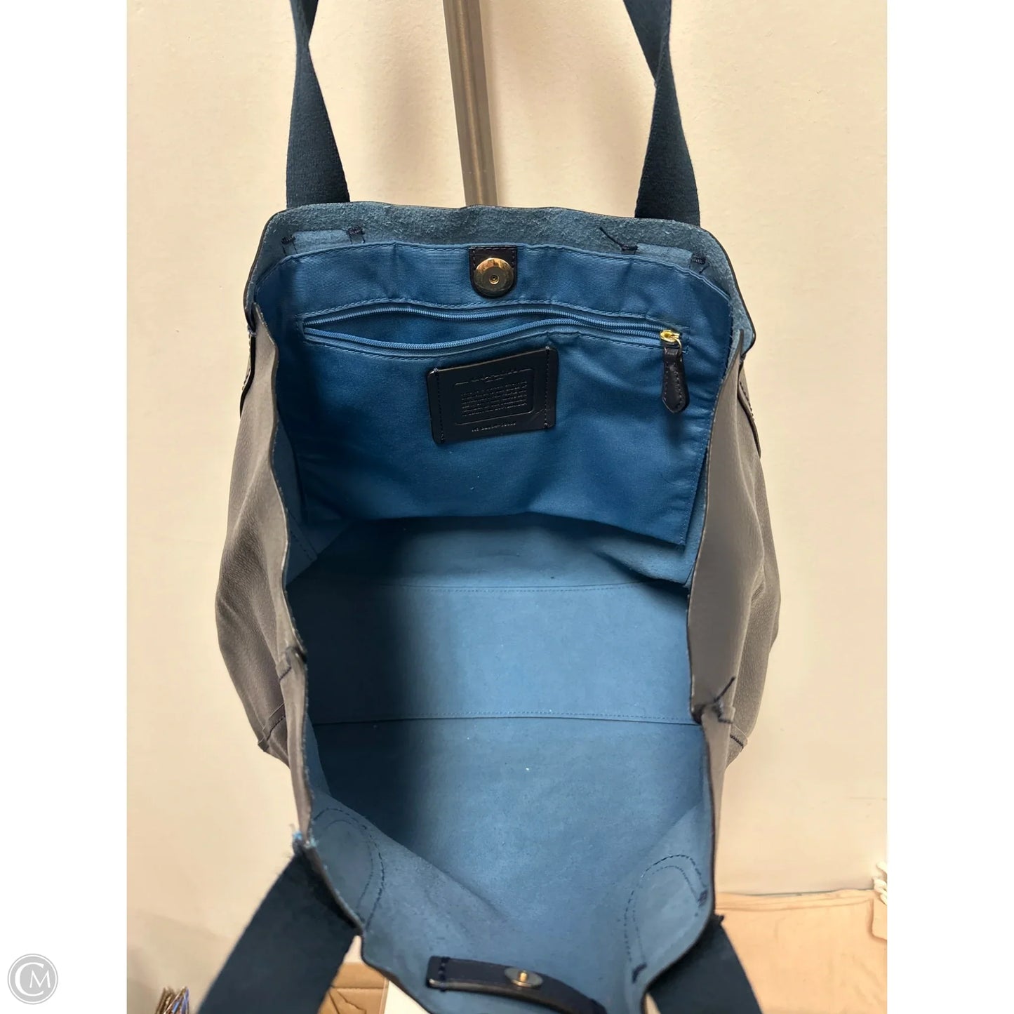 Handbag Designer By Coach, Size: Medium