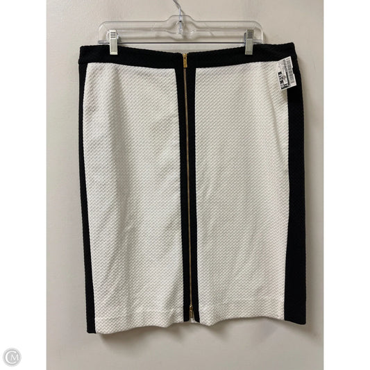 Skirt Midi By Calvin Klein In Black & White, Size: 14