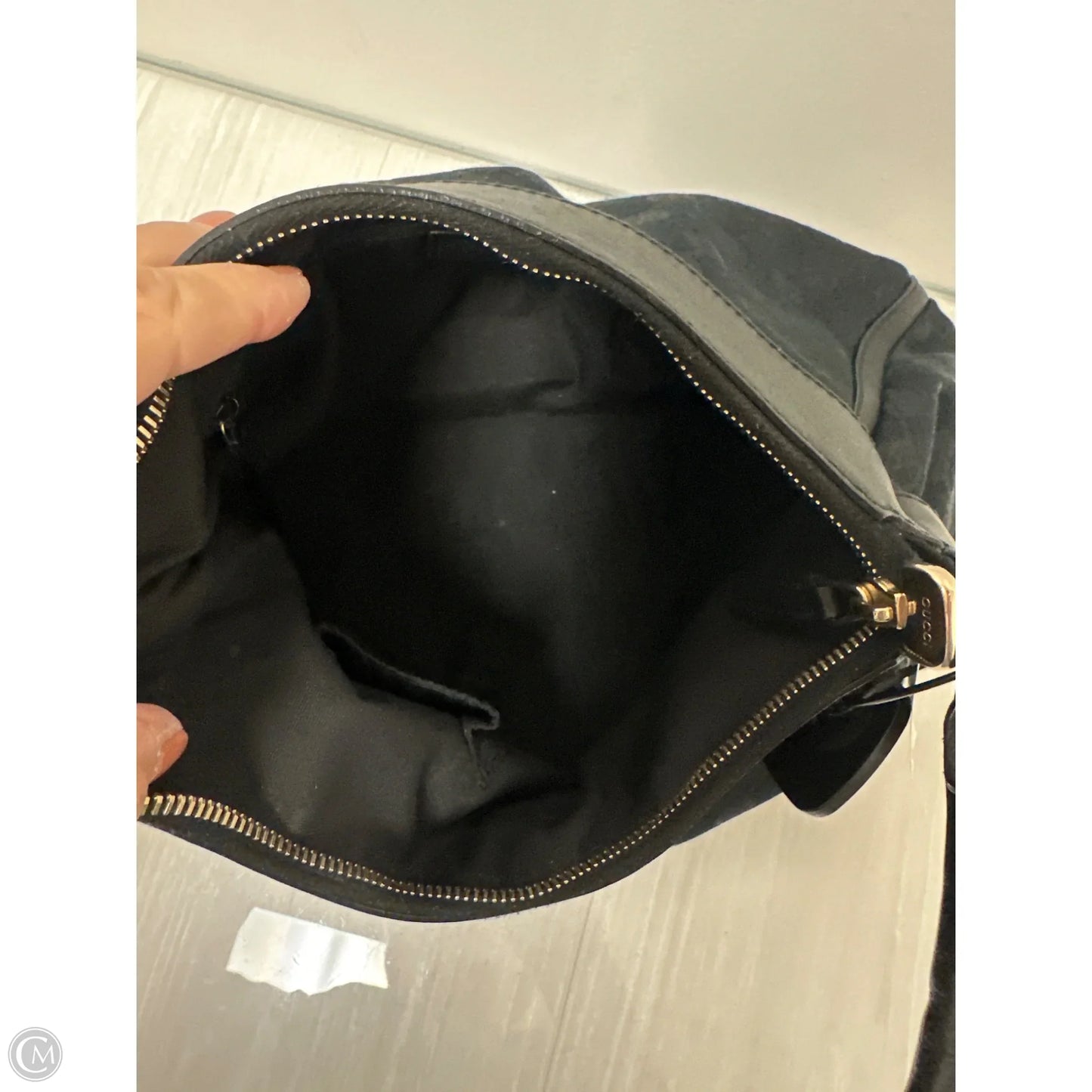 Handbag Luxury Designer By Gucci, Size: Small