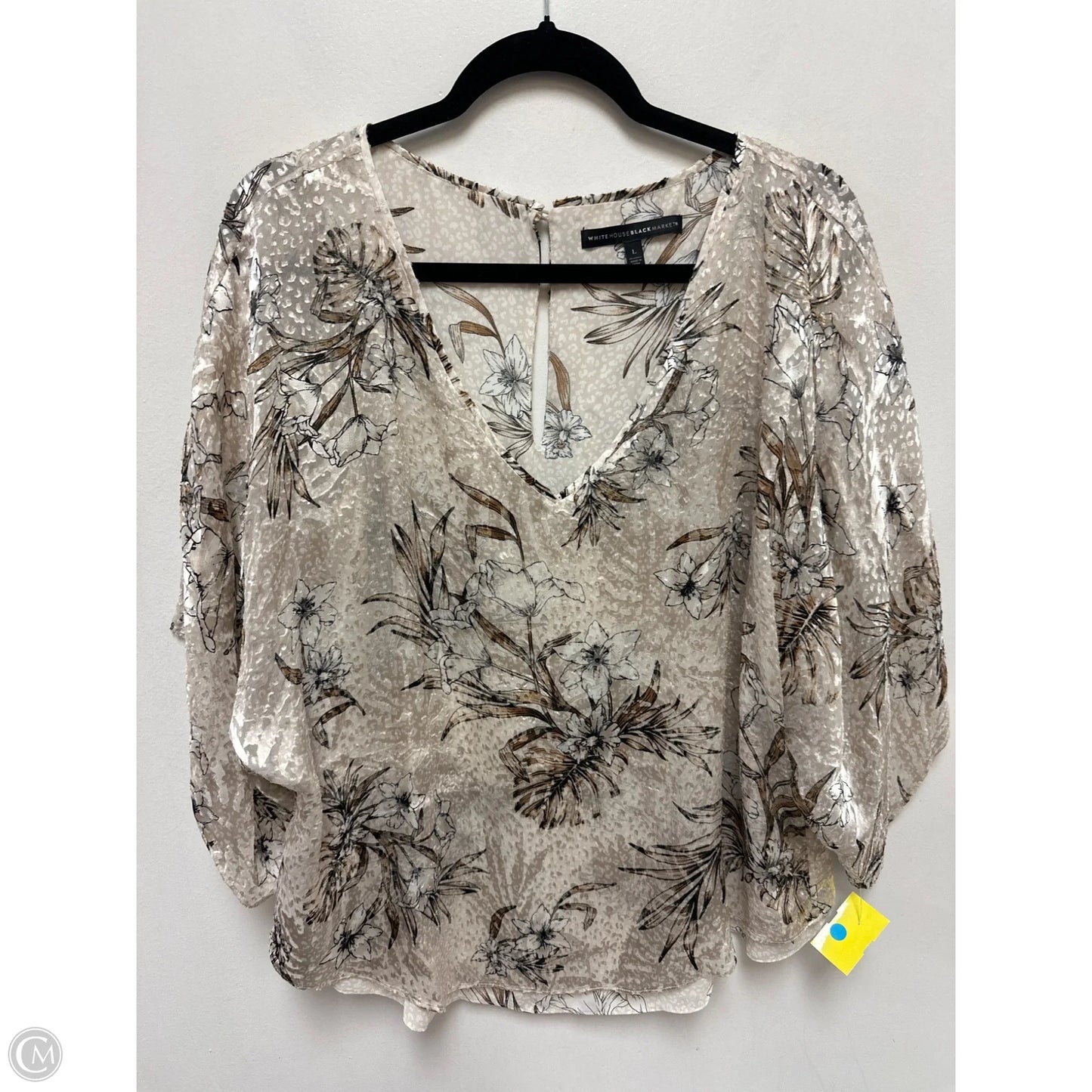 Top Long Sleeve By White House Black Market In Cream, Size: L