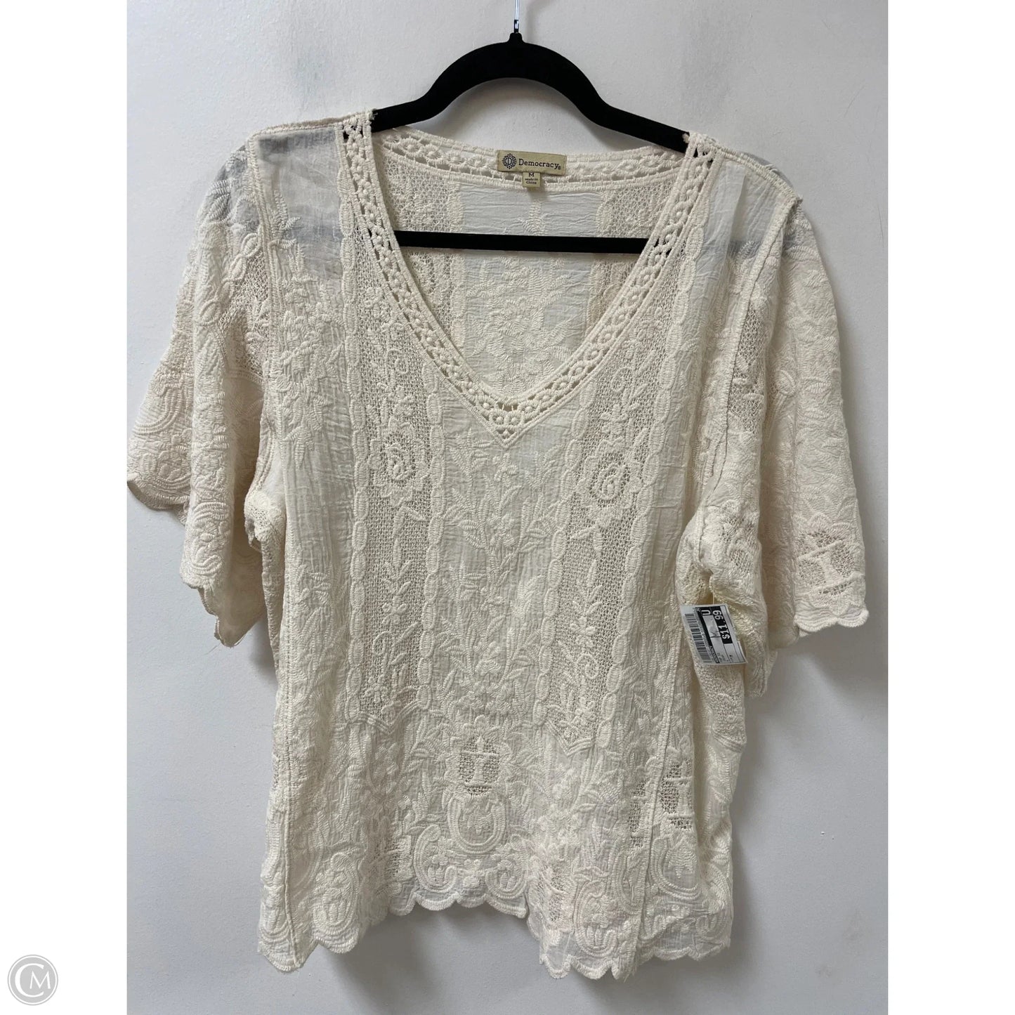 Top Short Sleeve By Democracy In Cream, Size: M