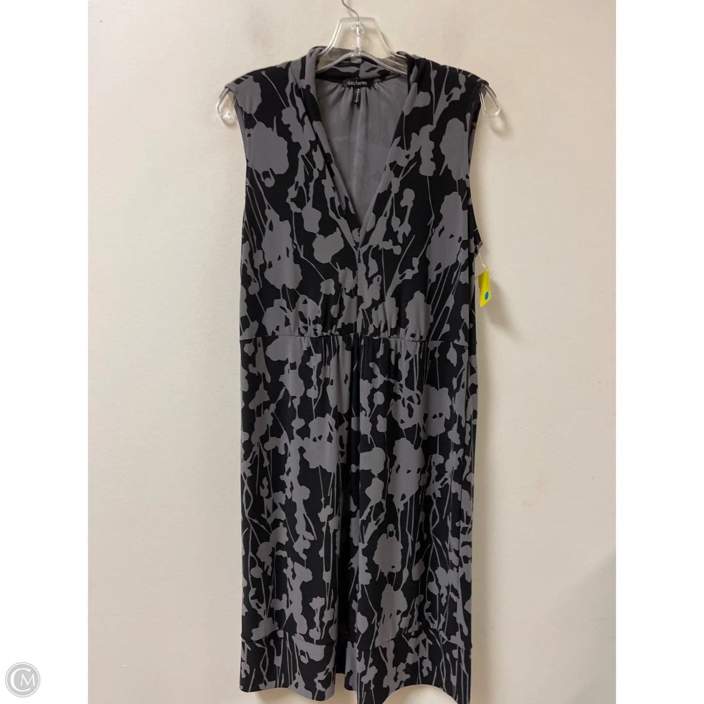 Dress Casual Midi By Daisy Fuentes In Grey, Size: M
