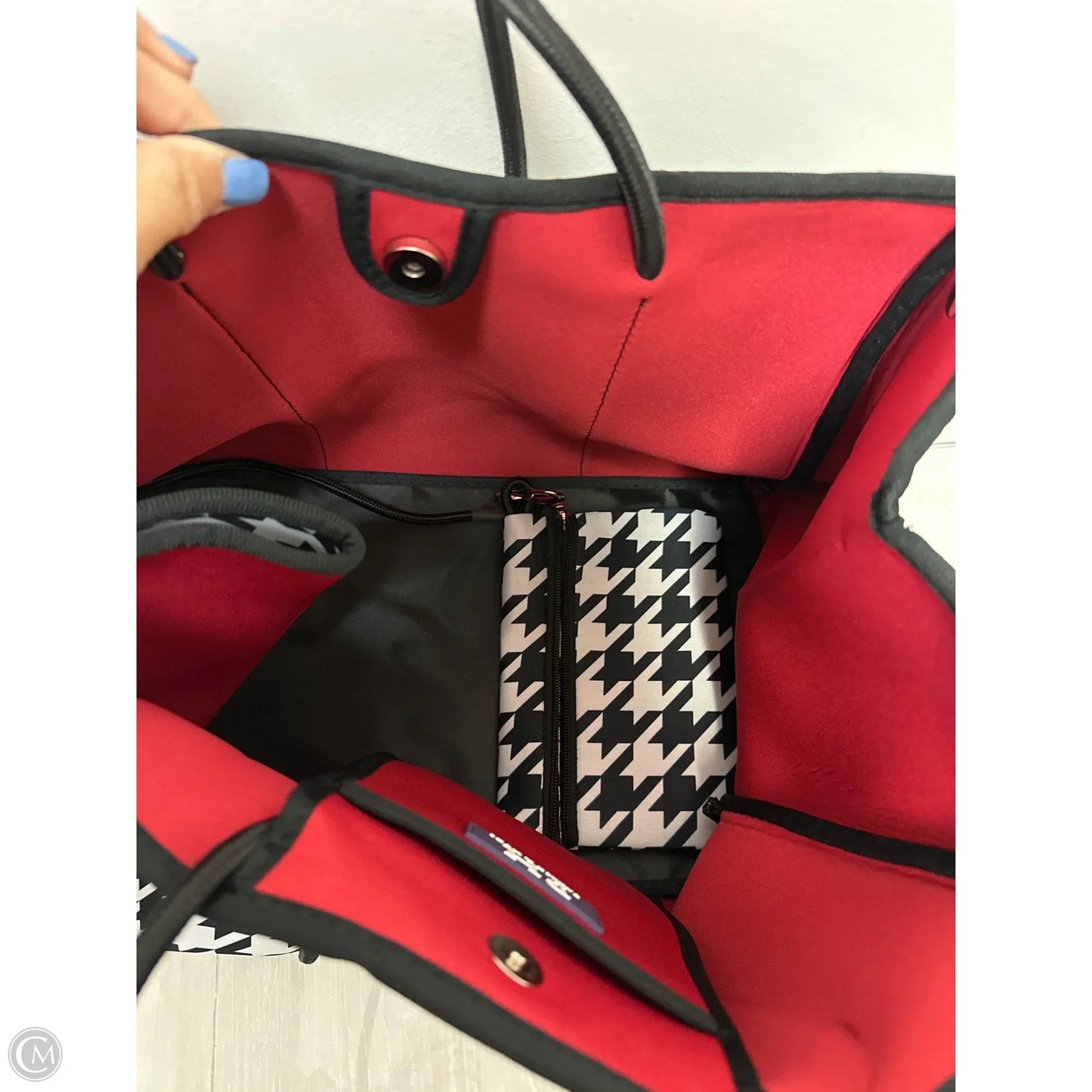 Tote By Clothes Mentor, Size: Large