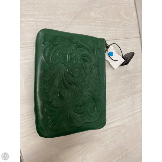 Wristlet Designer By Patricia Nash, Size: Medium