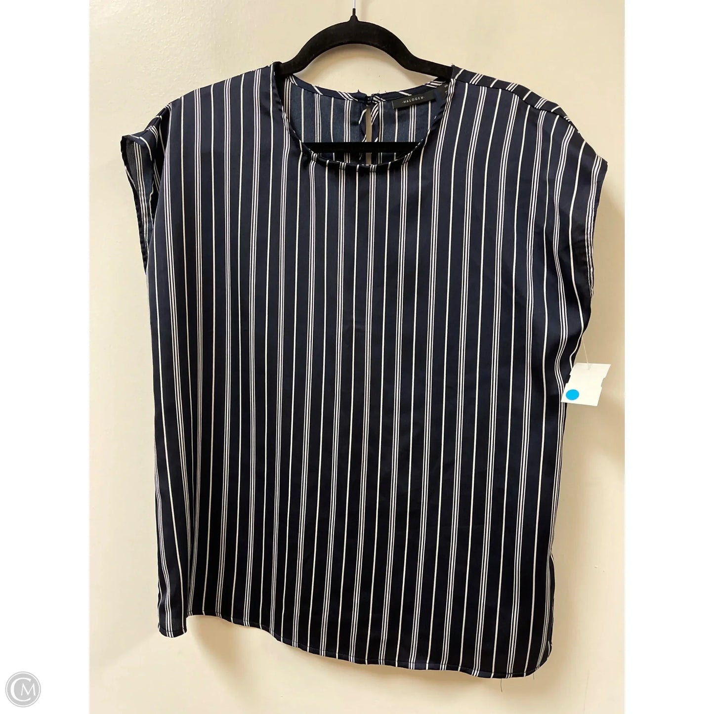 Top Short Sleeve By Halogen In Navy, Size: M