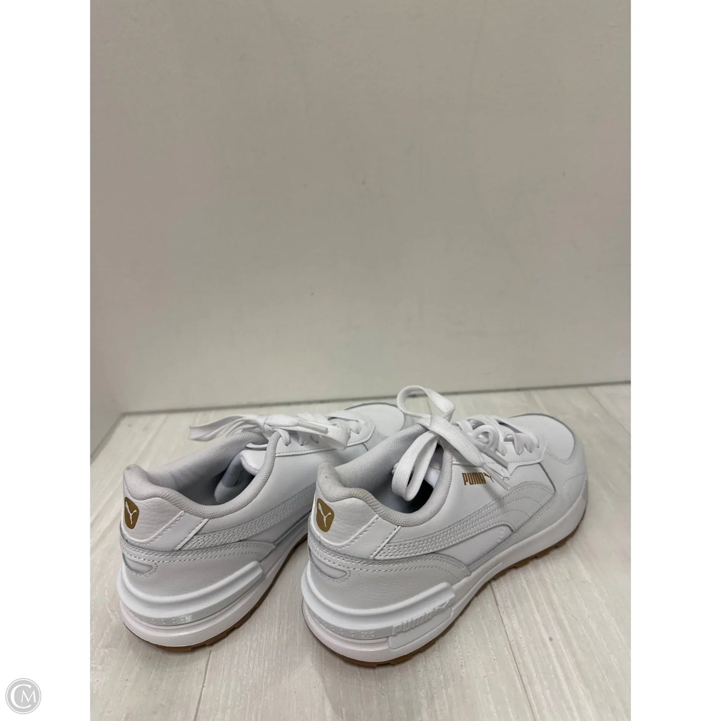 Shoes Sneakers By Puma In White, Size: 7.5