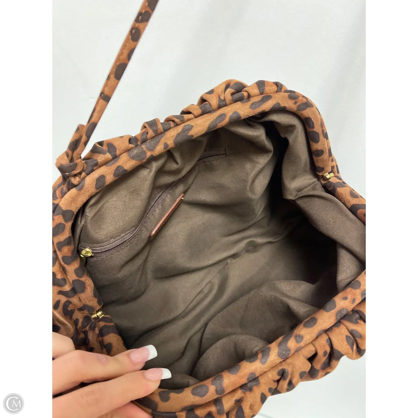 Handbag By The Drop, Size: Medium