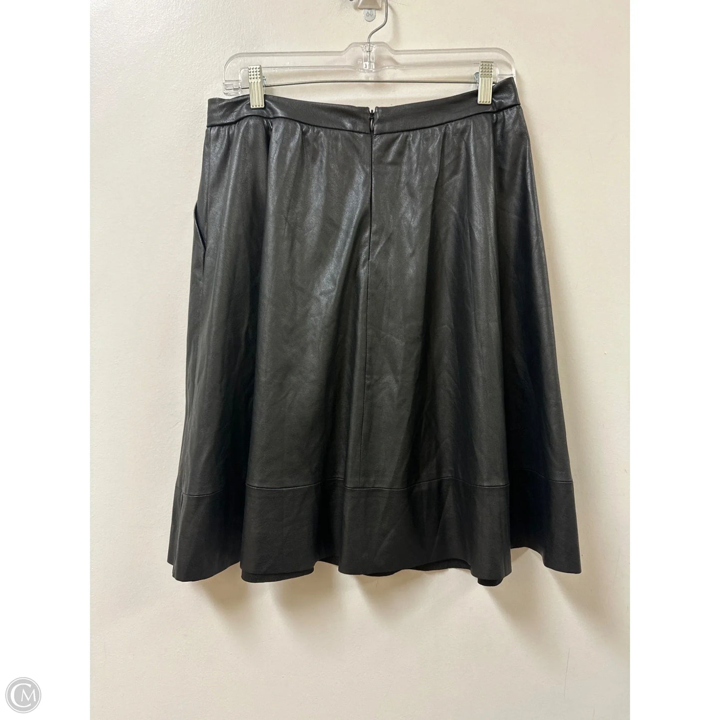 Skirt Midi By Clothes Mentor In Black, Size: 10