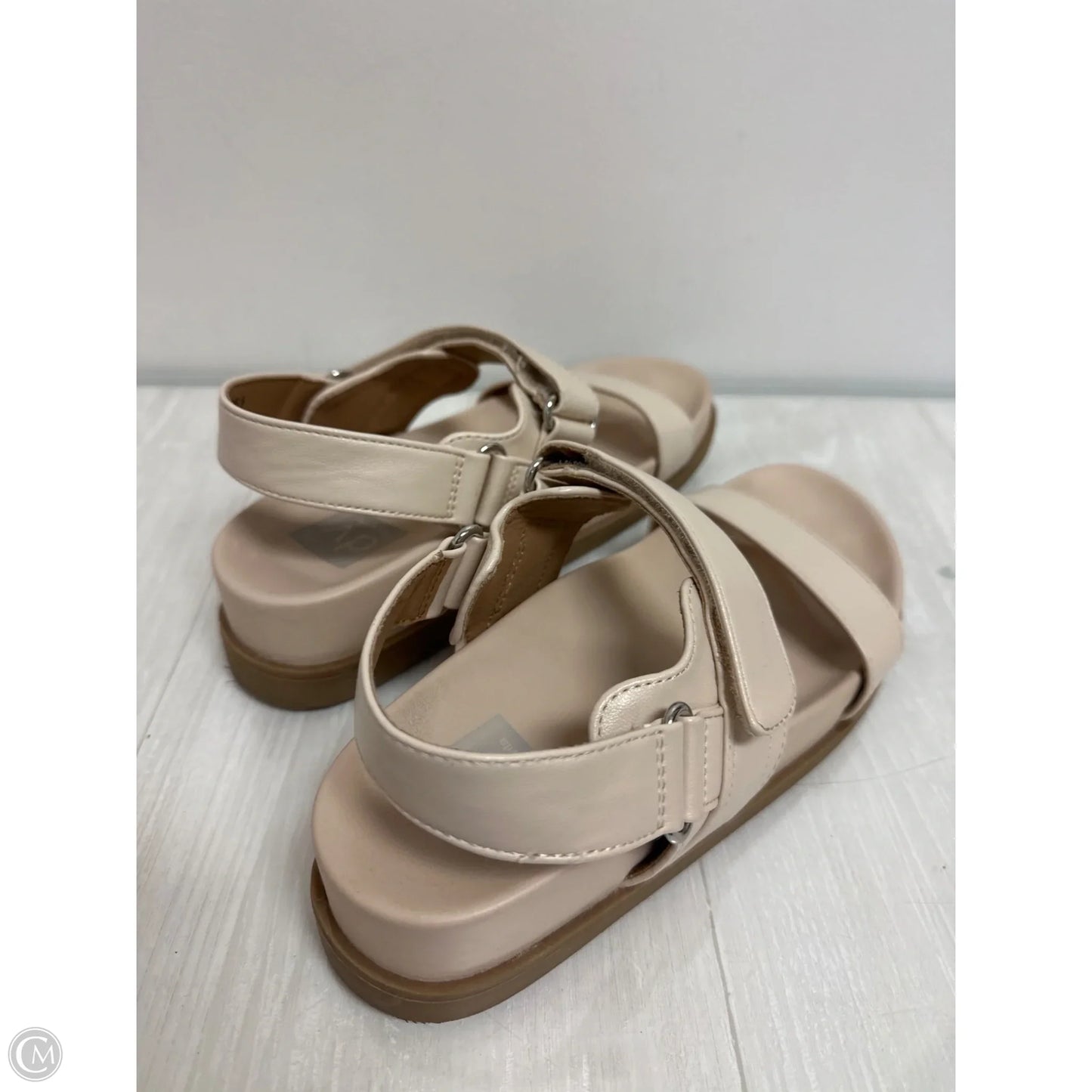 Sandals Flats By Dolce Vita In Cream, Size: 6