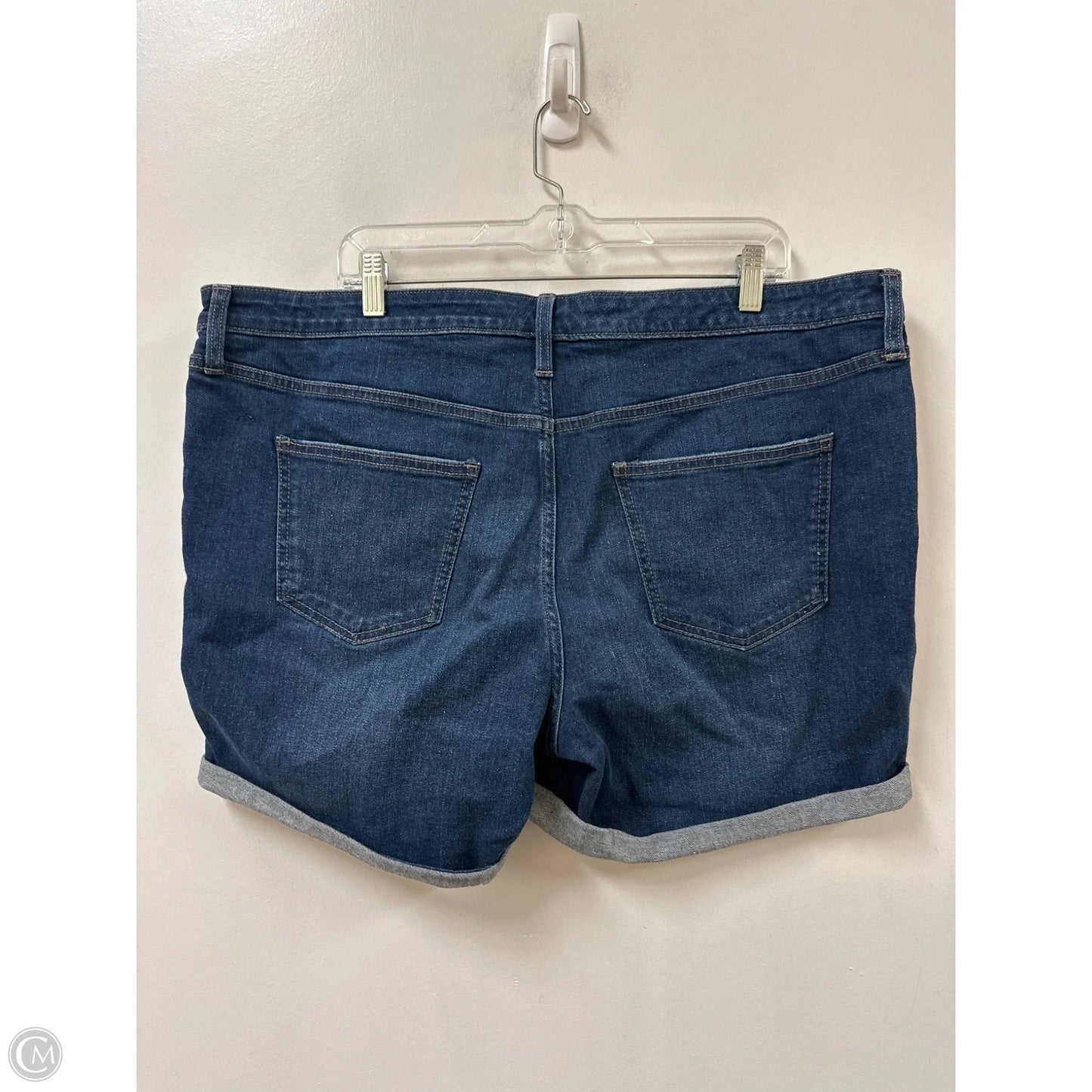 Shorts By Universal Thread In Blue Denim, Size: 18