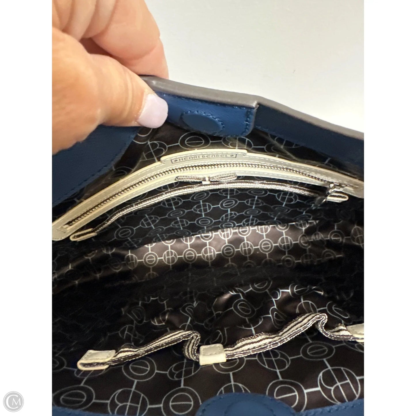 Crossbody By Henri Bendel, Size: Large