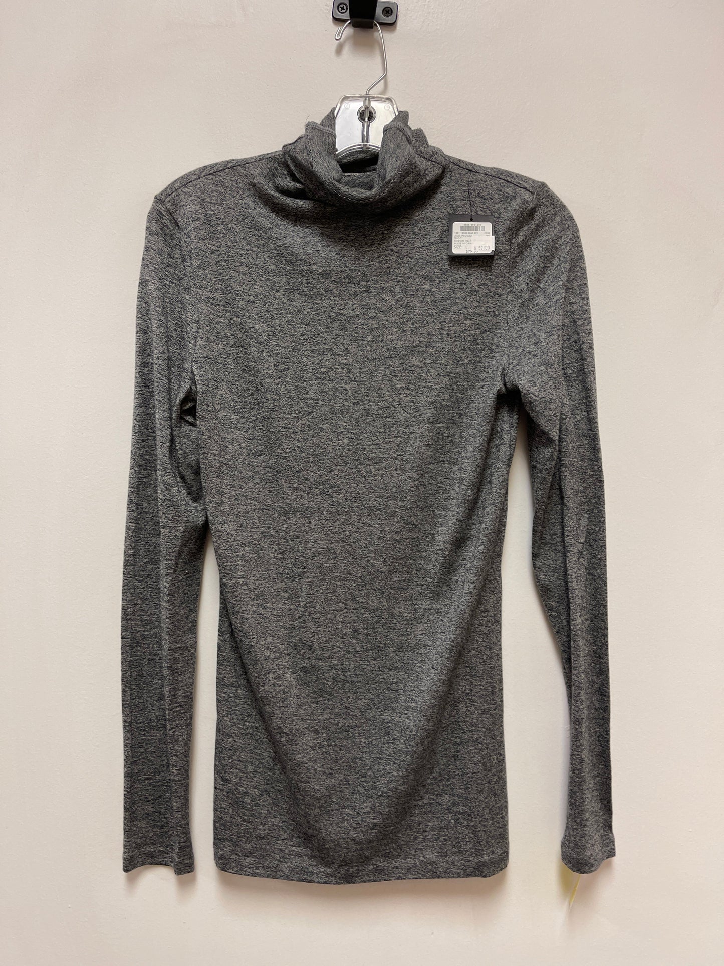 Top Long Sleeve By Club Monaco In Grey, Size: L