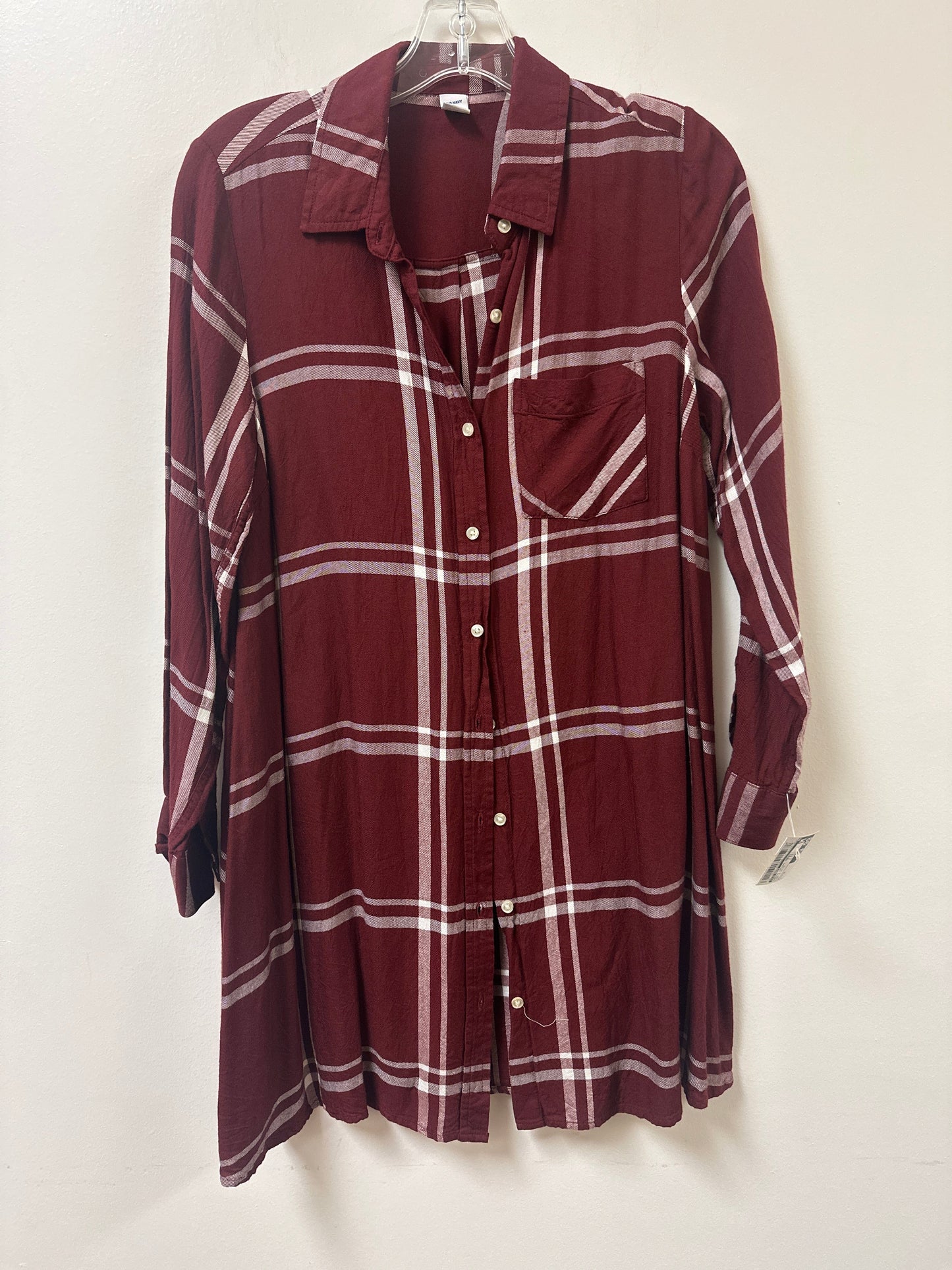 Dress Casual Short By Old Navy In Red & White, Size: M