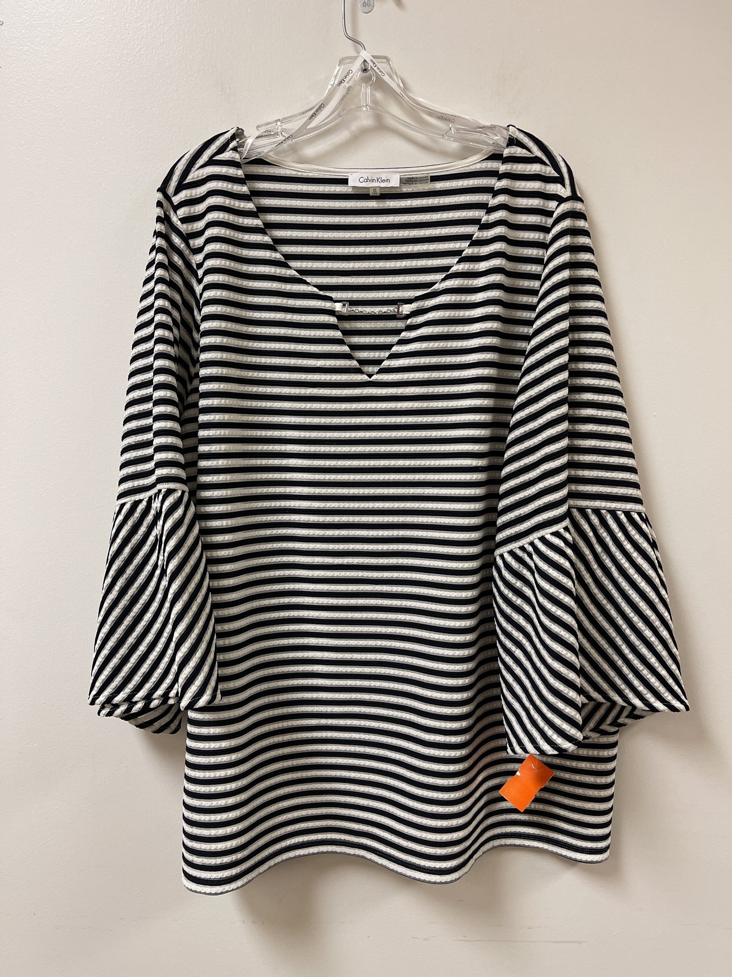Top Long Sleeve By Calvin Klein Size: 3x