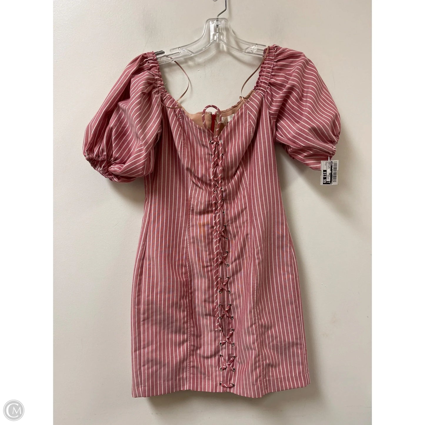 Dress Casual Short By Wayf In Red & White, Size: S