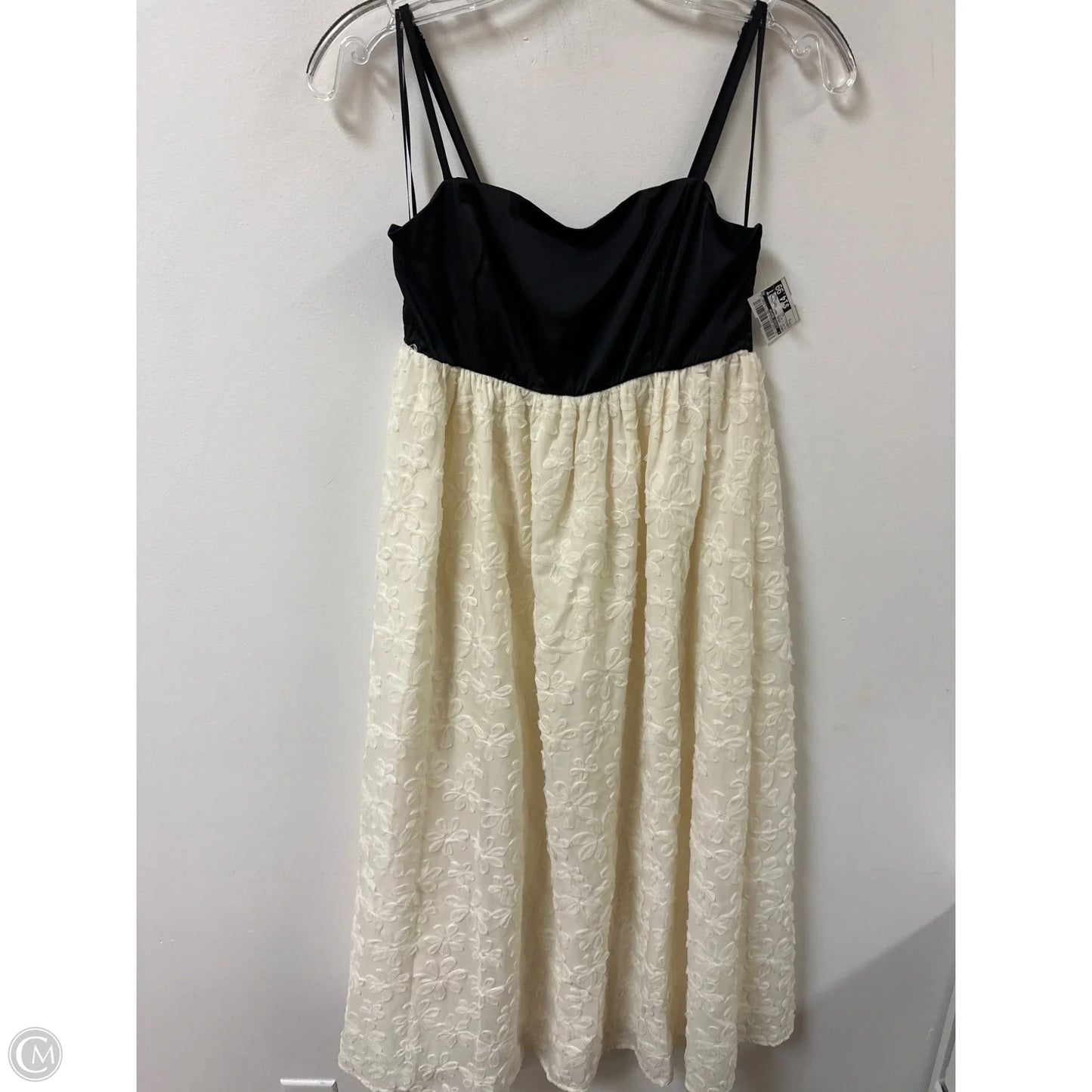 Dress Casual Maxi By Clothes Mentor In Black & White, Size: S