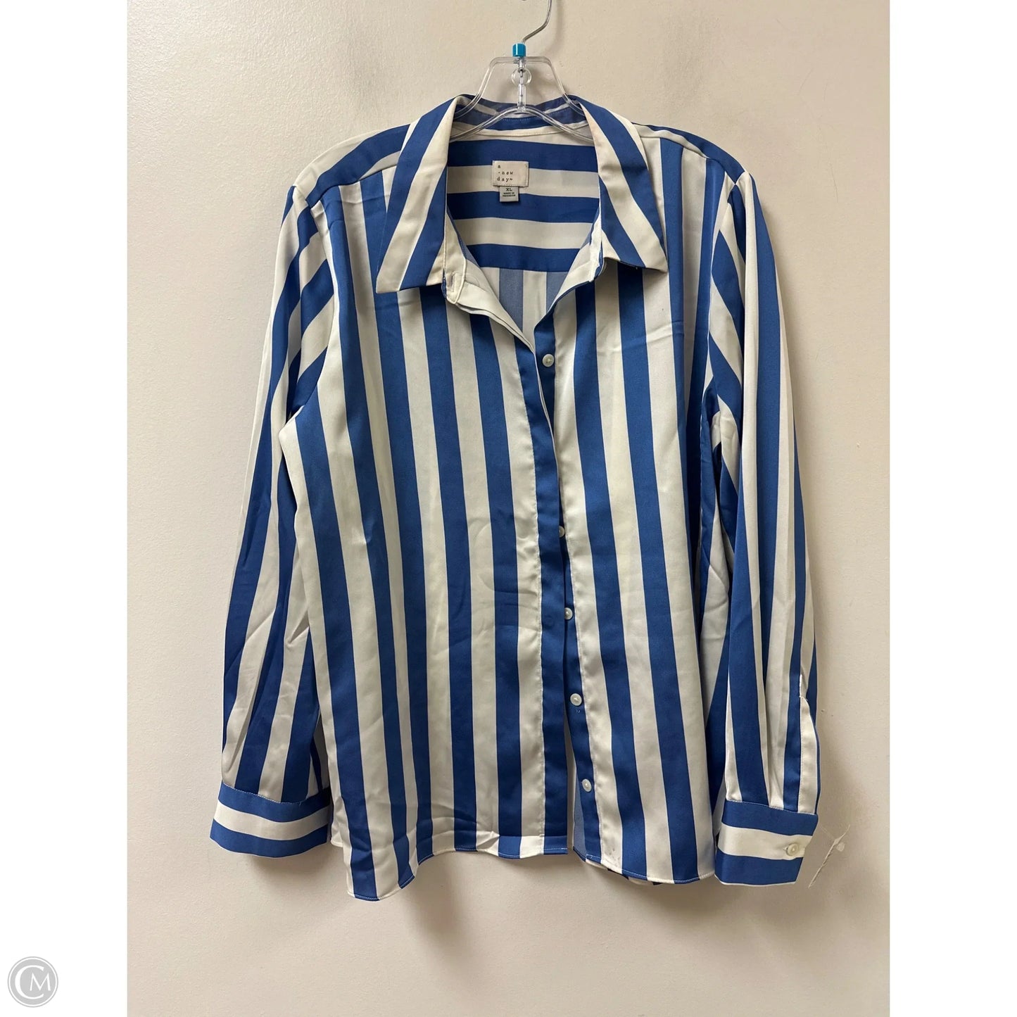 Blouse Long Sleeve By A New Day In Blue & White, Size: Xl