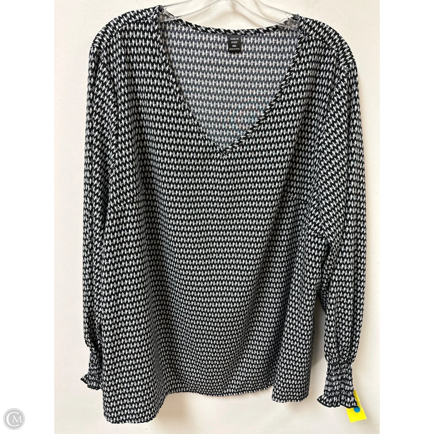 Top Long Sleeve By Shein In Black & Grey, Size: 4x