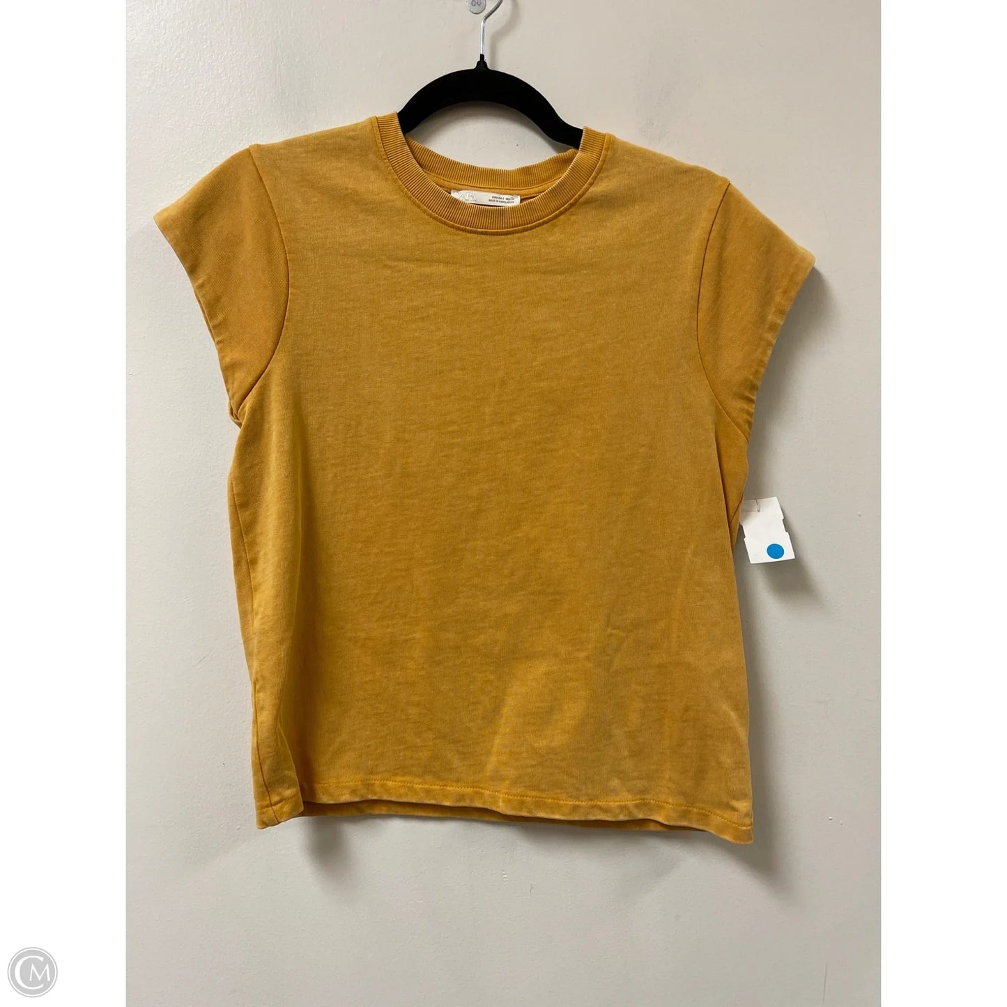 Top Short Sleeve By Zara In Yellow, Size: S