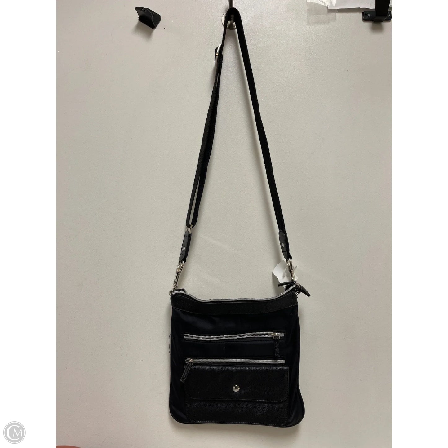Crossbody By Clothes Mentor, Size: Medium