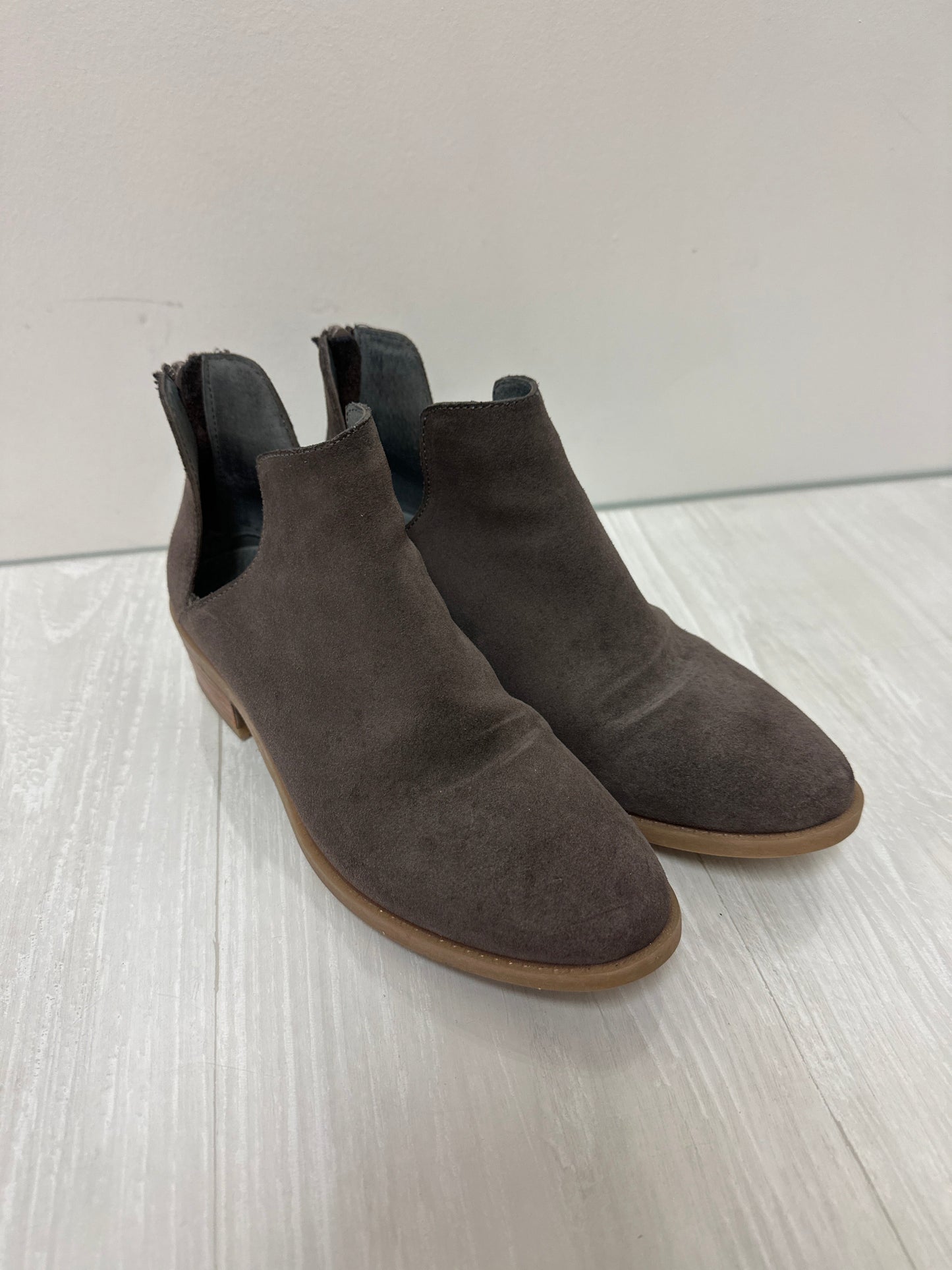 Boots Ankle Heels By Steve Madden In Taupe, Size: 8